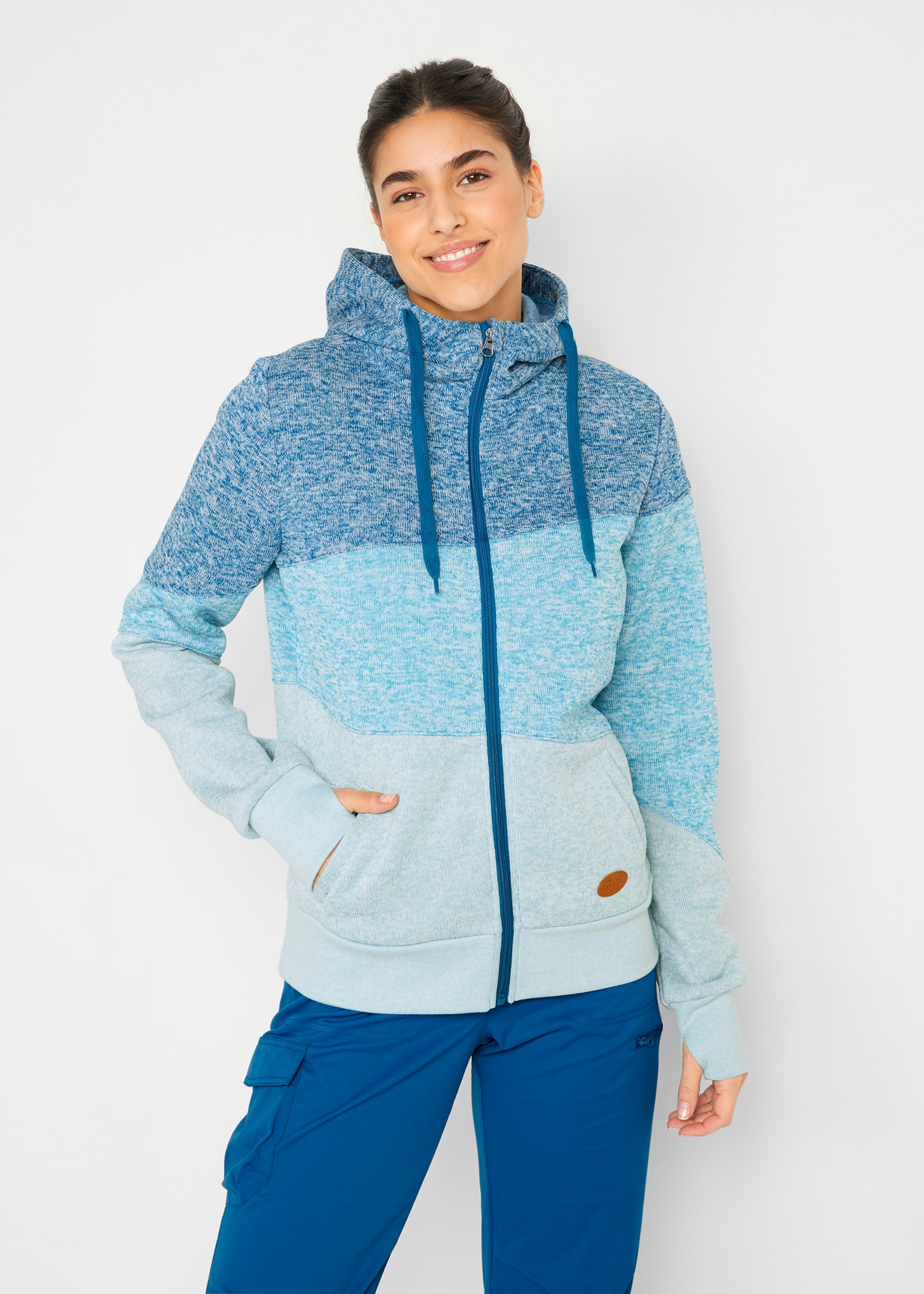 bonprix Kapuzenstrickjacke mit Kapuze mit Kordelzug, bequeme Passform, colorblocking Look