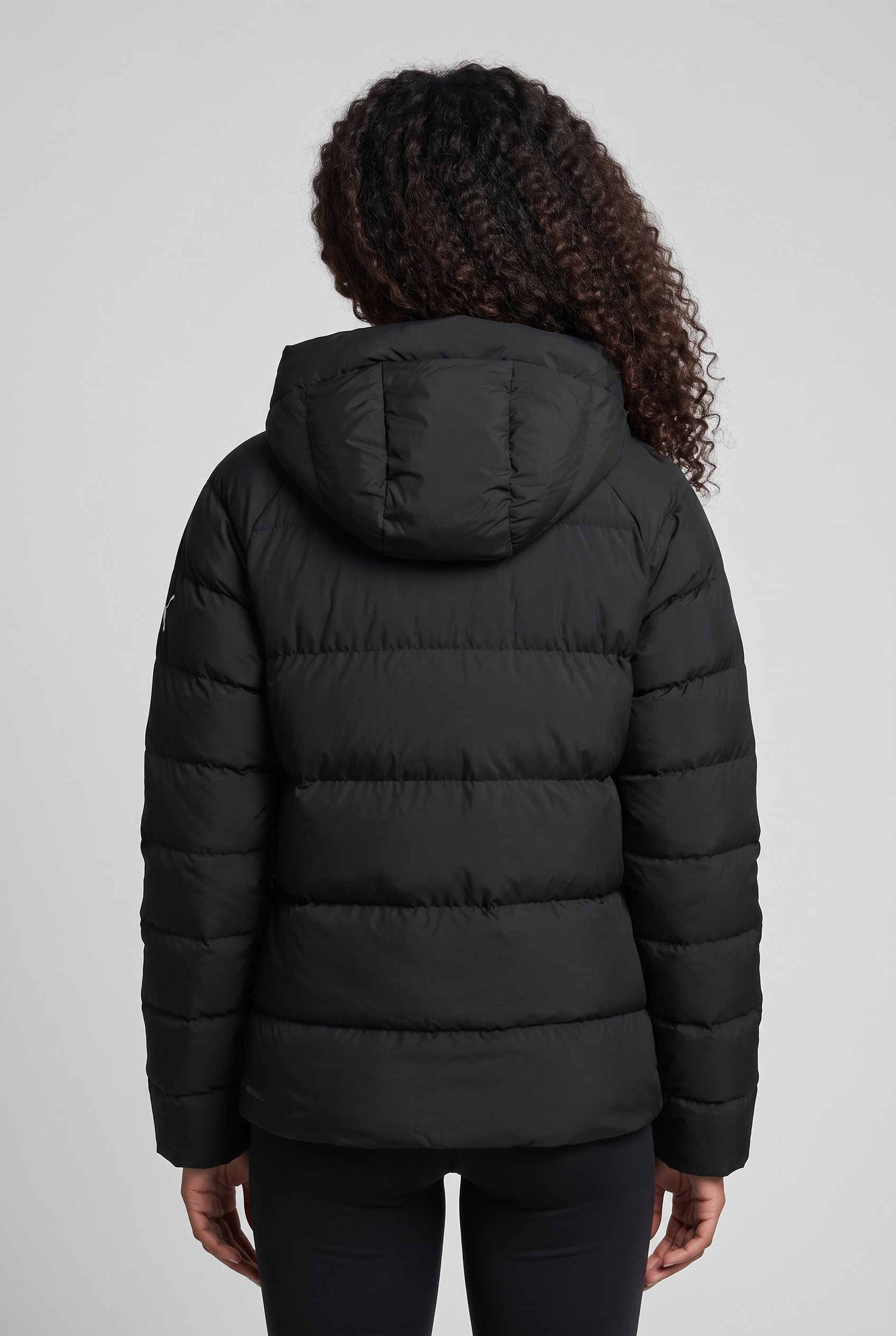 PUMA Winterjacke »MONO HOODED JACKET« mit Kapuze mit kuscheliger Kapuze, wasserabweisend