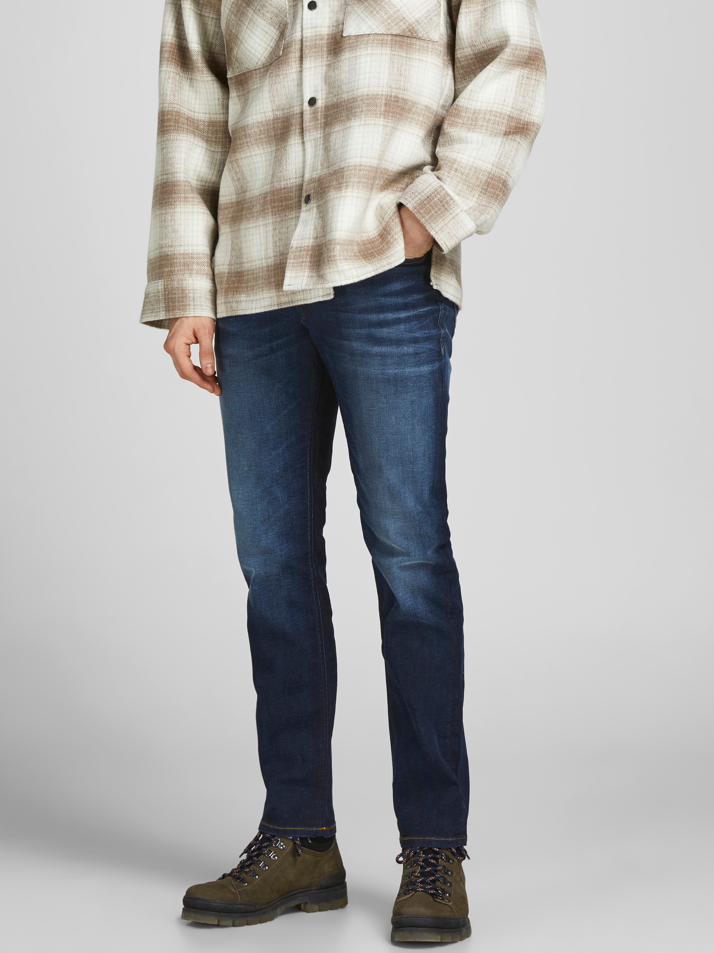 Jack & Jones "JJICLARK mit Used-Look und Stretch für den Alltag" mit Abriebeffekten