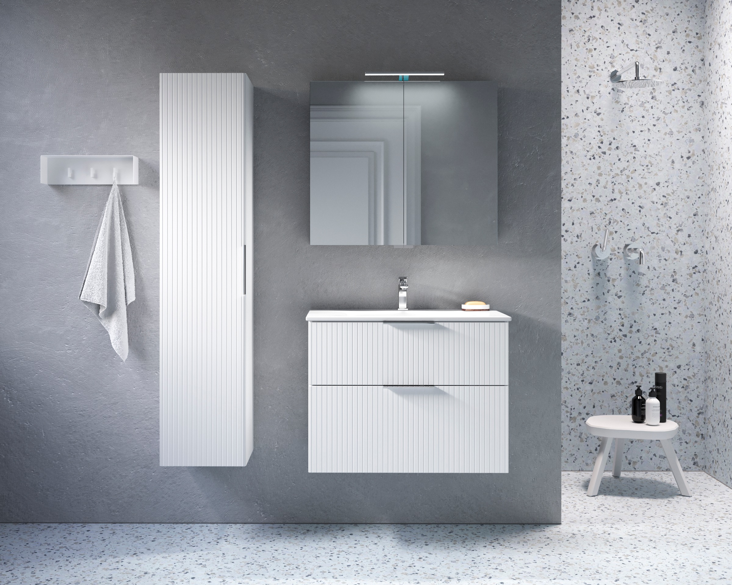 welltime Spiegelschrank »G-Line«, doppelseitig verspiegelt und mit verspiegelten Seitenwänden, Softclose
