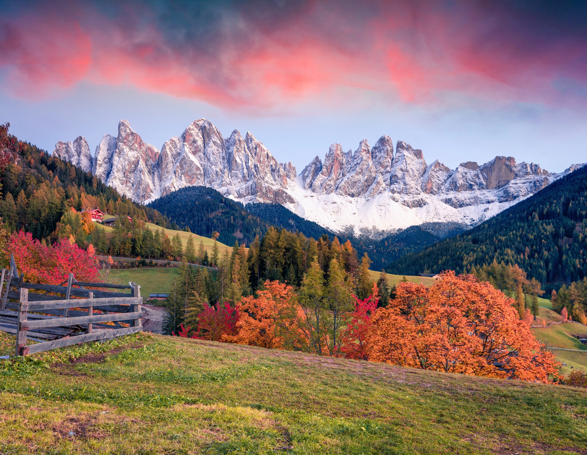 Papermoon "ALPEN-DOLOMITEN DORF und Landschaft"