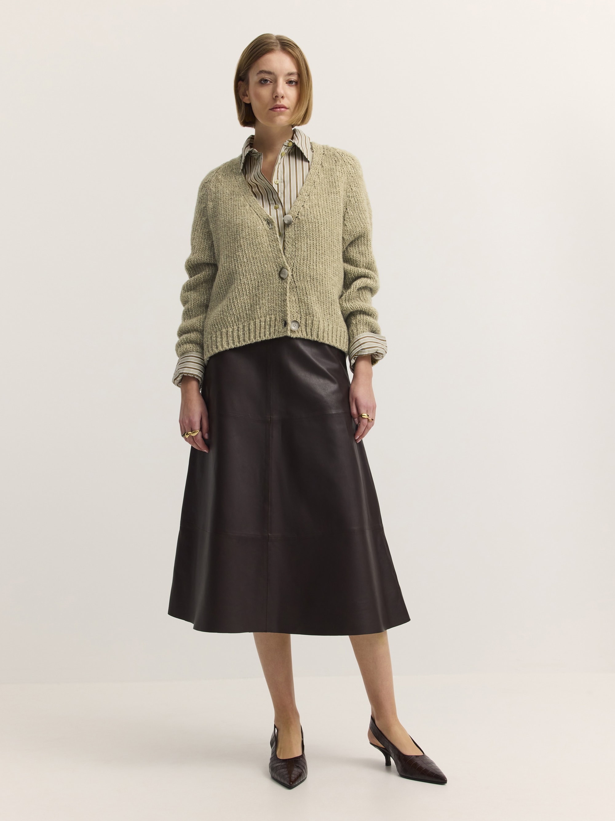 bugatti Cardigan »Regular Fit« Regular Fit Baumwollmix V-Ausschnitt