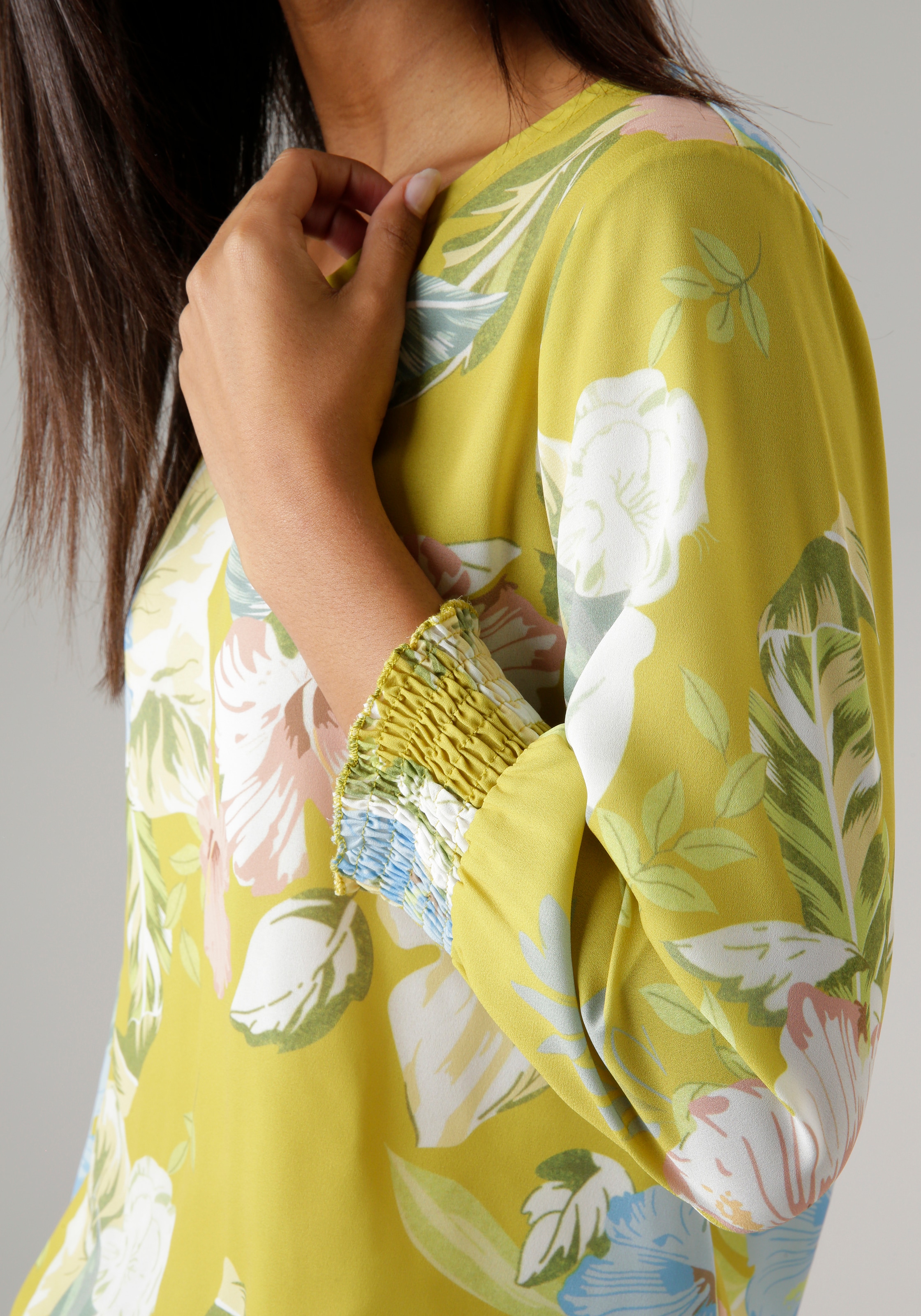 Aniston SELECTED NEUE kaufen | großem mit Schlupfbluse, BAUR für Blumendruck - KOLLEKTION und Blätter
