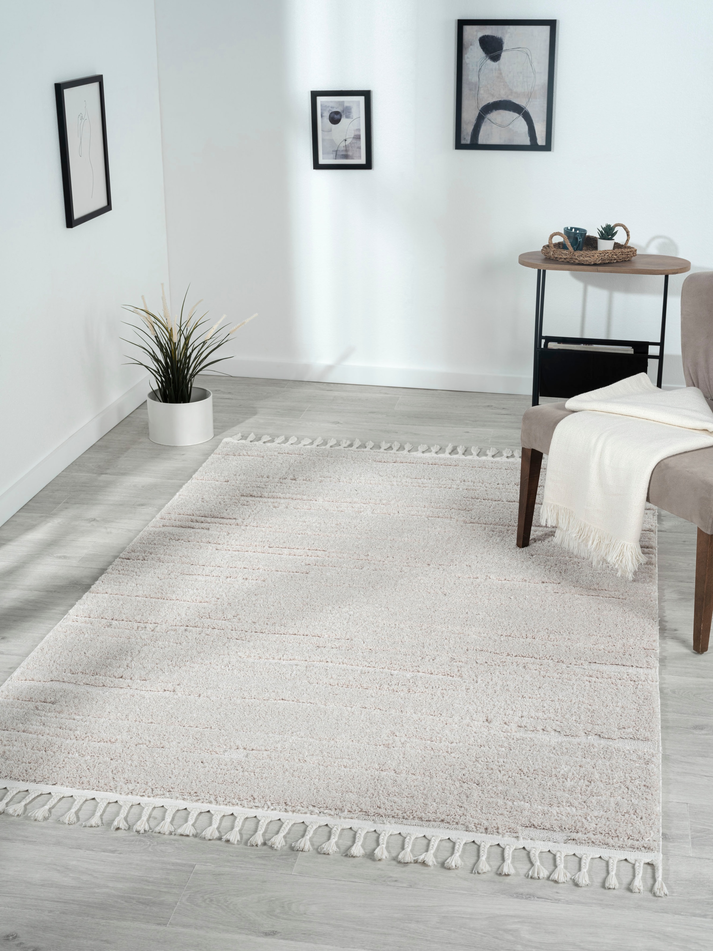 Myflair Möbel & Accessoires Teppich »Enya«, rechteckig, 17 mm Höhe, Uni Farben, Hoch-Tief Effekt, mit Fransen, besonders weich