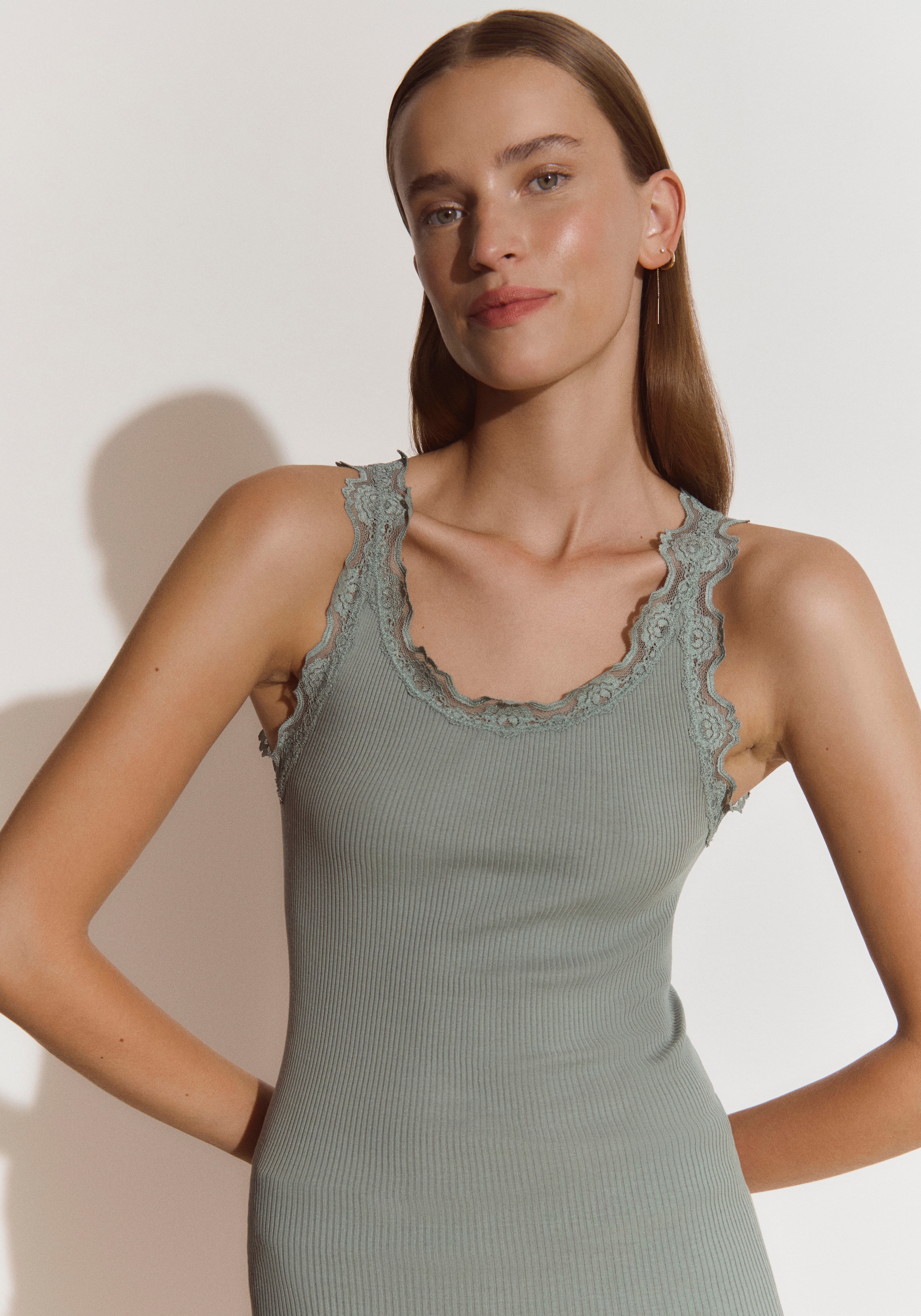 rosemunde Achseltop "Babette Seiden Top" ohne Ärmel, mit Spitze, Rundhalsau günstig online kaufen