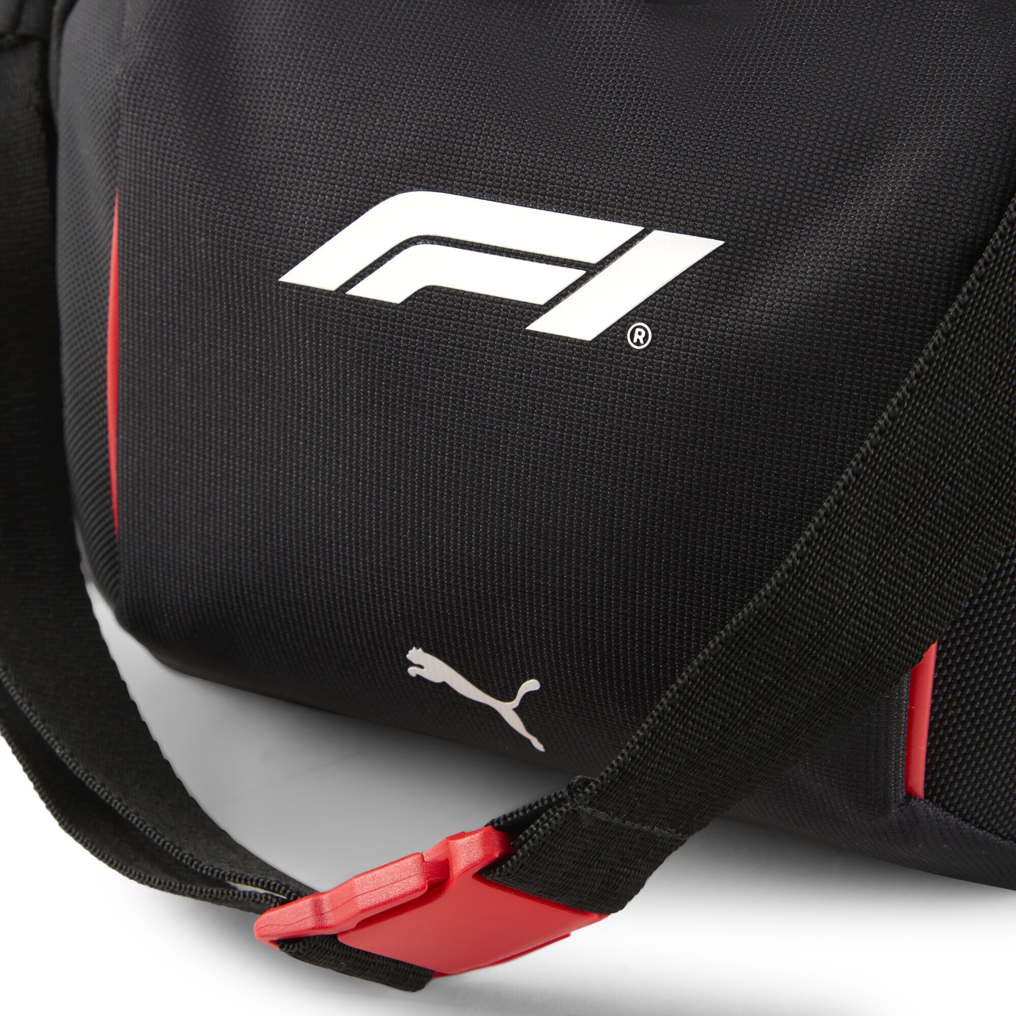 PUMA Bauchtasche »F1® 1,5L Bauchtasche Erwachsene«