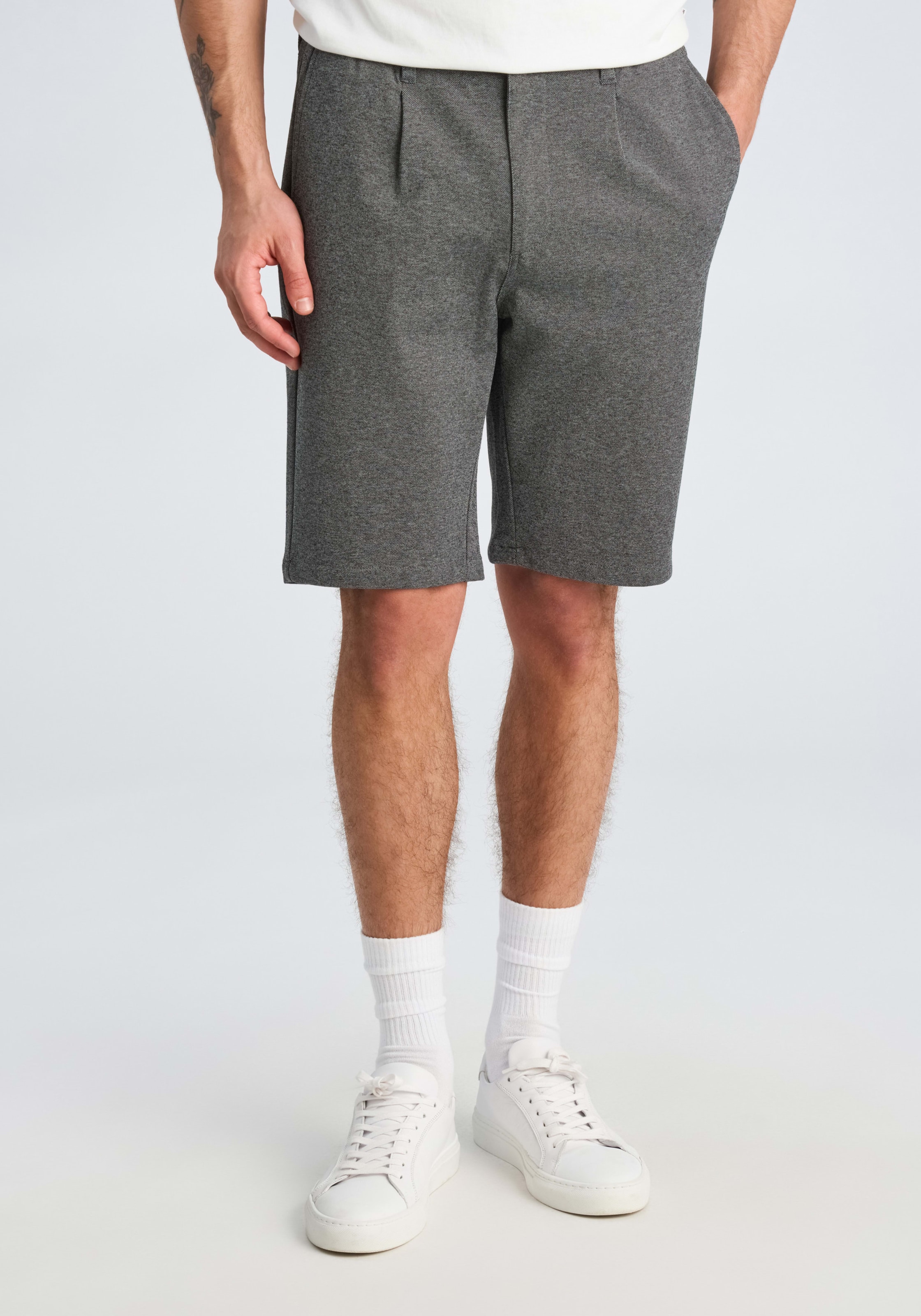 LINDBERGH Shorts mit Viskose und Stretch günstig online kaufen
