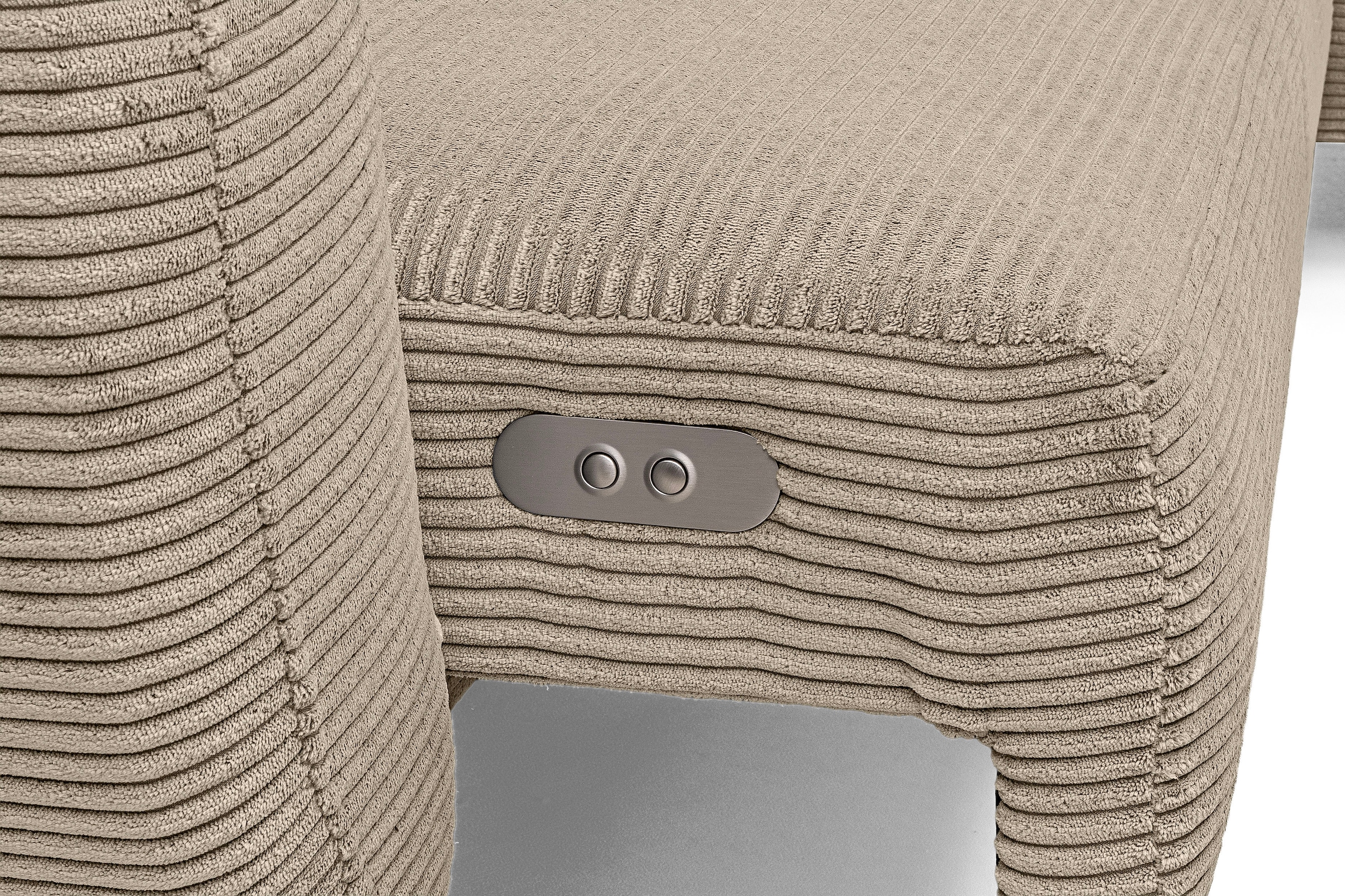 WERK2 Ecksofa »Alisson Sitztiefe elektrisch verstellbar, verstellbare Kopfstützen« Schwebendes L-Form Sofa in Cord, 15 cm bodenfrei (saugrobotergeeignet)