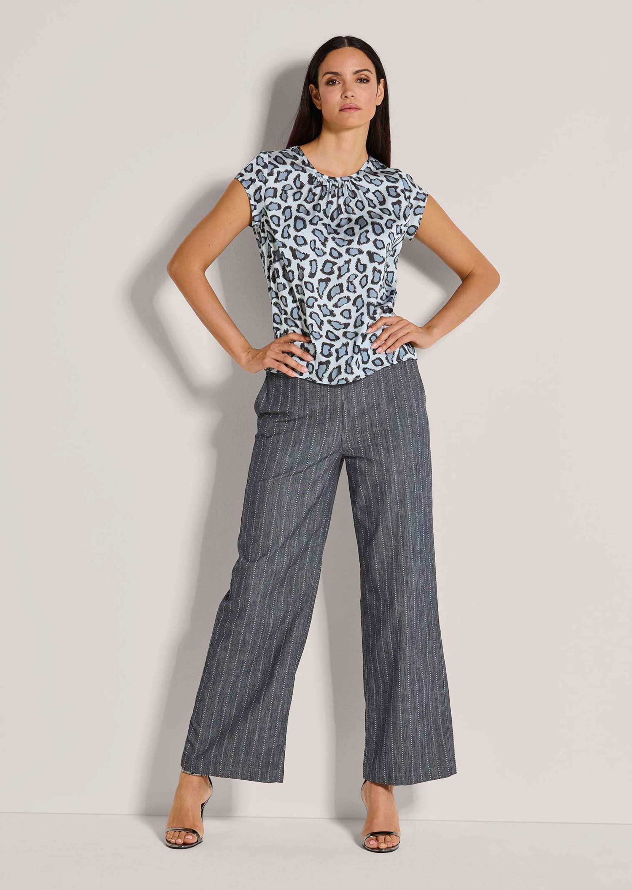 MADELEINE Kurzarmbluse »Druckbluse Rundhals-Bluse mit Unikat-Print«