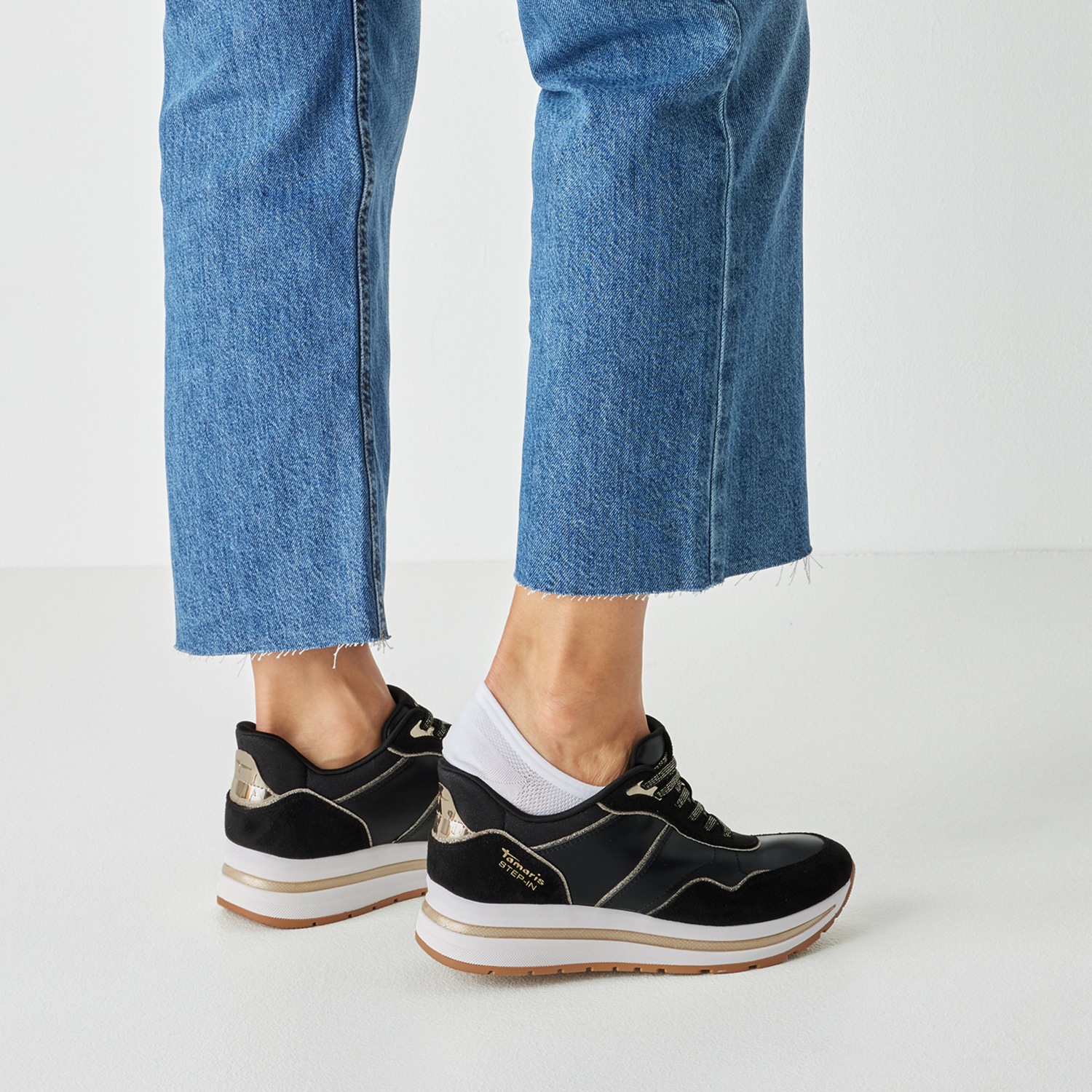 Tamaris Plateausneaker, Freizeitschuh, Halbschuh, Schnürschuh mit Kontrast- günstig online kaufen