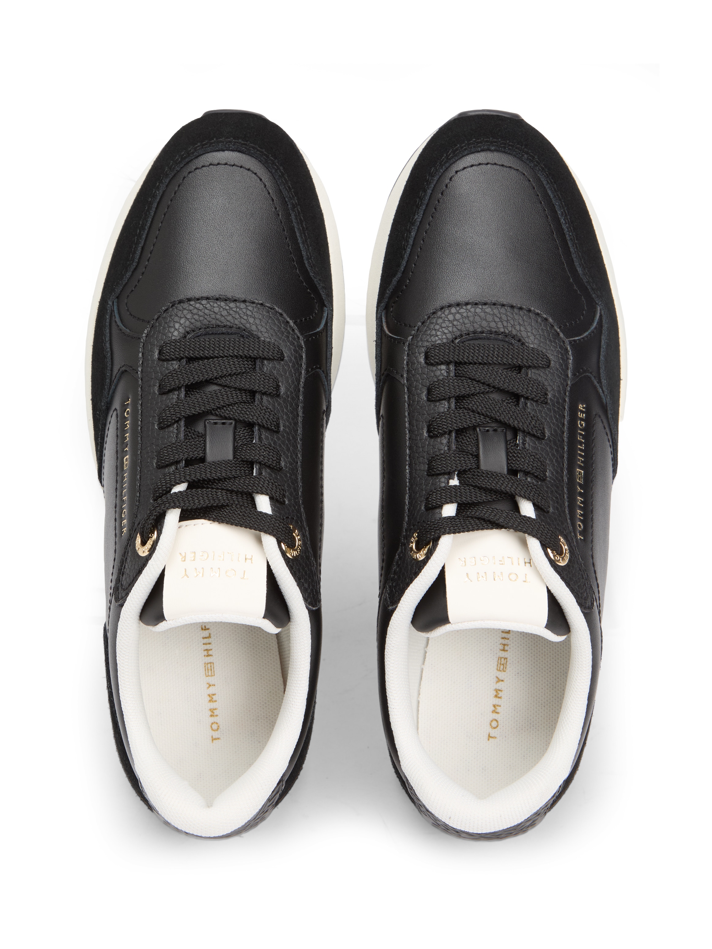 Tommy Hilfiger Plateausneaker »MONOGRAM MIX MATERIAL RUNNER«  , Freizeitschuh, Halbschuh, Schnürer mit seitlichem Logoschriftzug