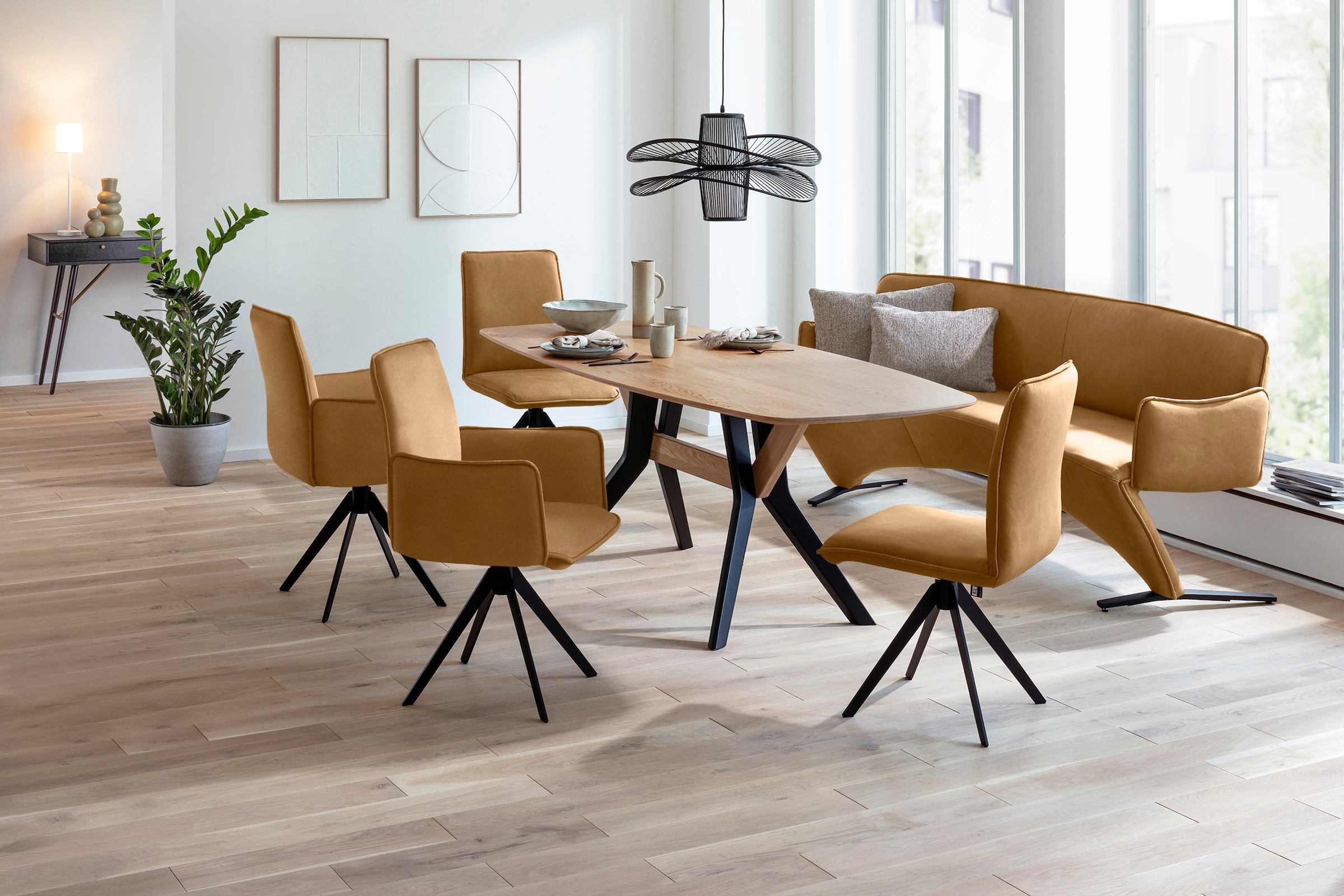 K+W Komfort & Wohnen Drehstuhl, Leder, Blitzdrehkreuz und Rückholfunktion, dekorativer 12mm Biese