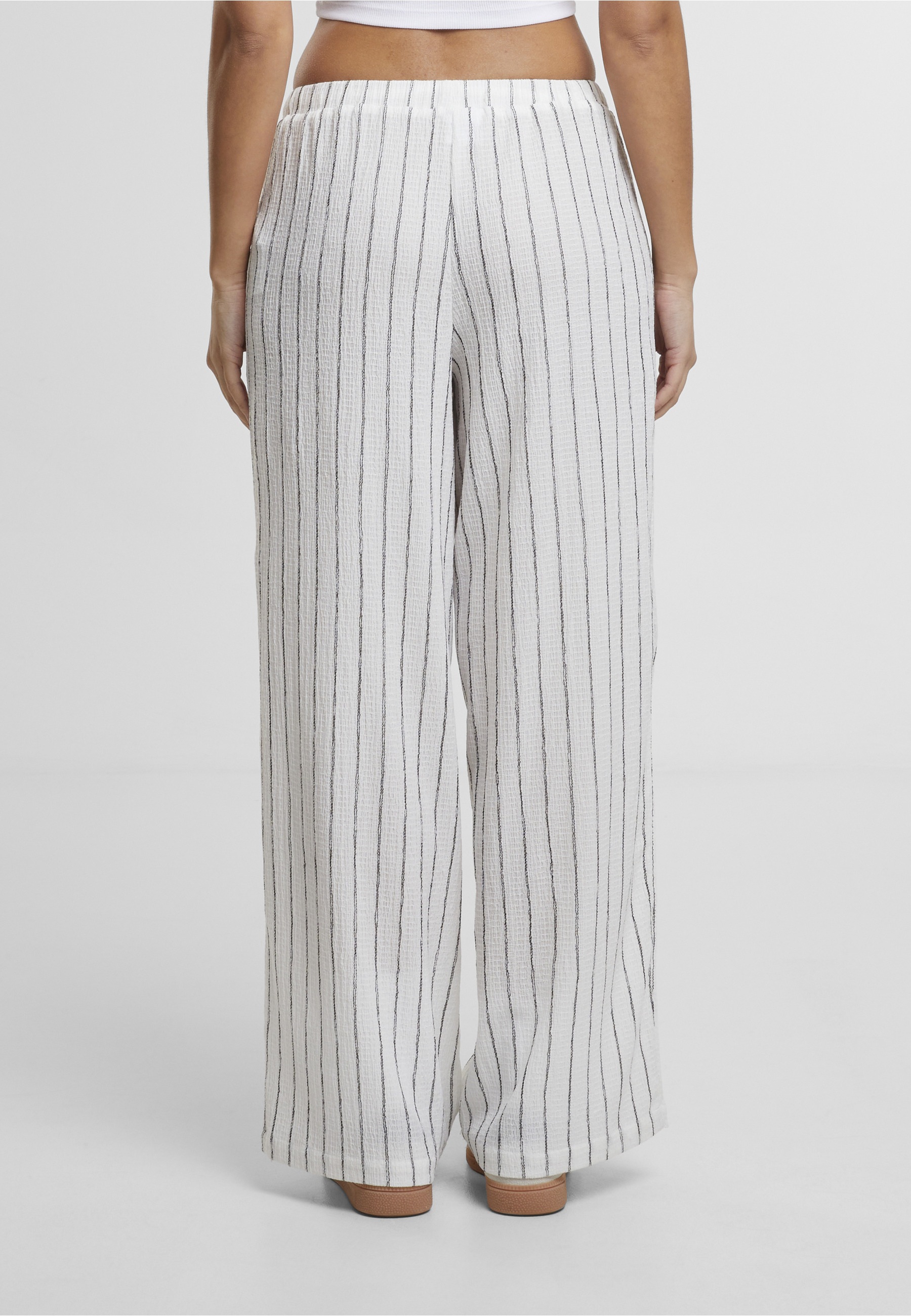 URBAN CLASSICS Stoffhose »Urban Classics Ladies Structured Striped Relaxed Fit Pants«