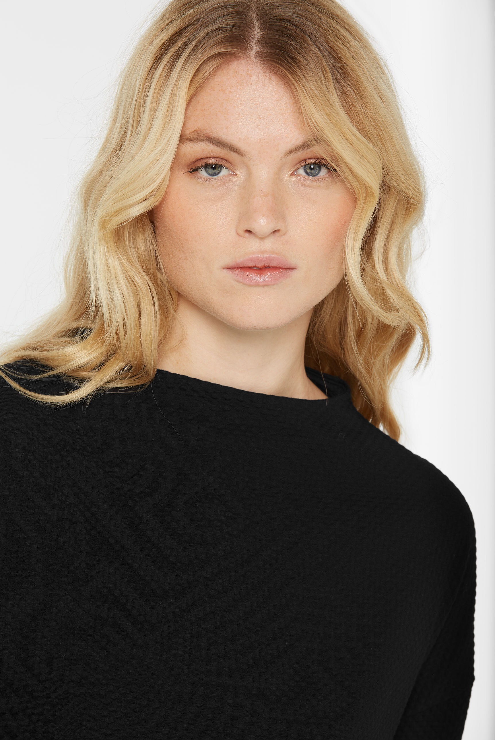 SENSES.THE LABEL Rundhalsshirt mit Baumwolle