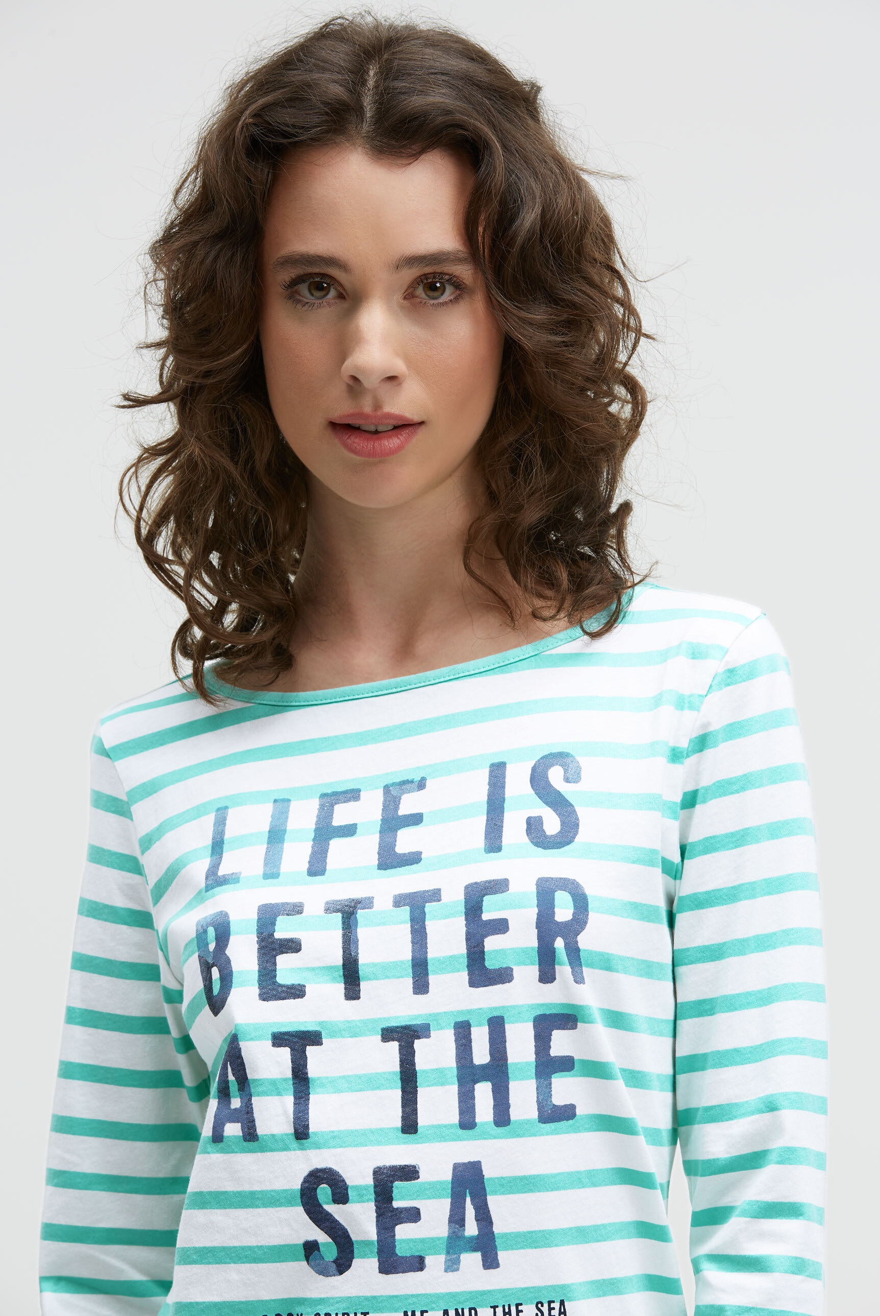 SOCCX Rundhalsshirt mit U-Boot-Ausschnitt