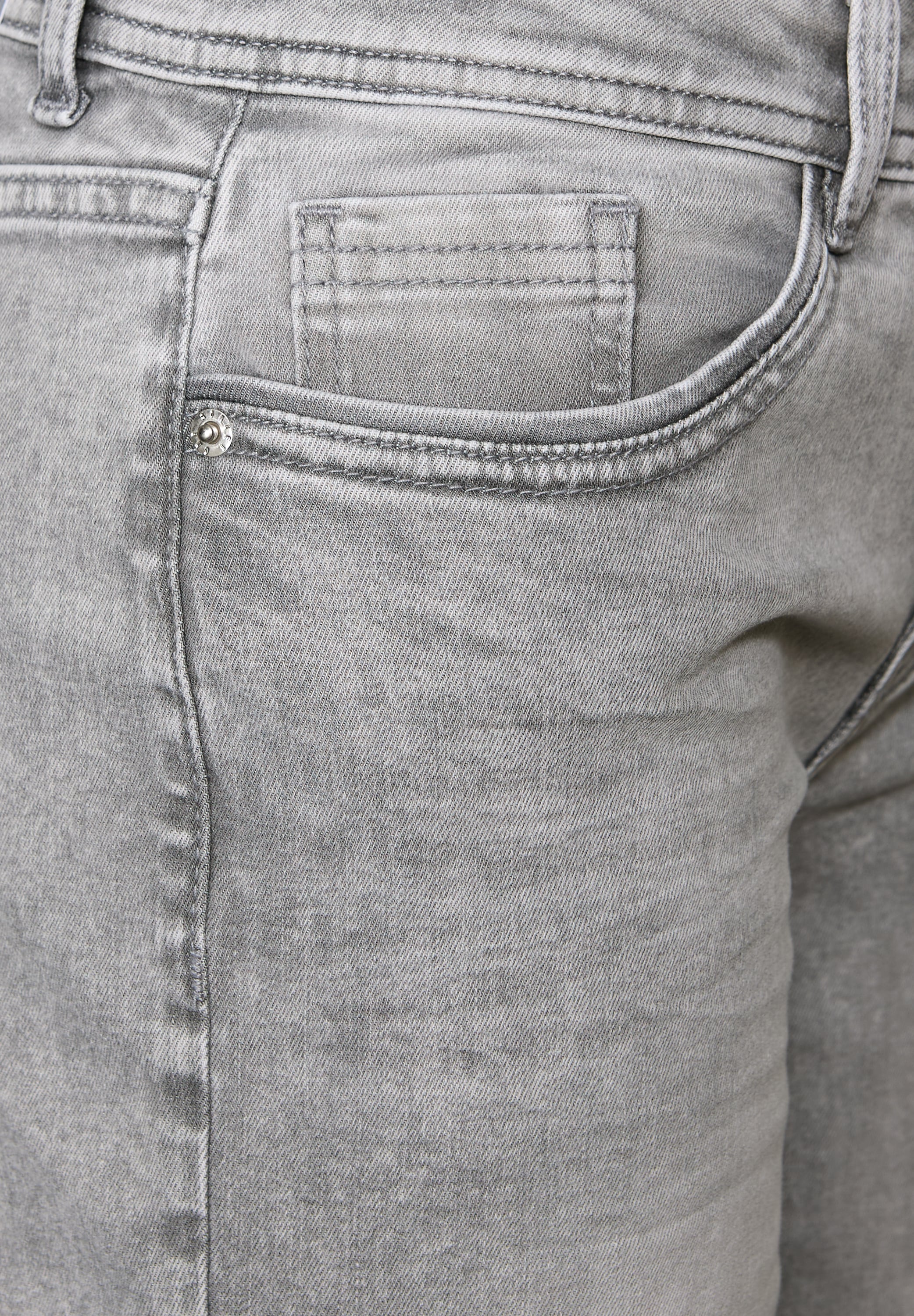 STREET ONE Straight-Jeans, im Five-Pocket Style