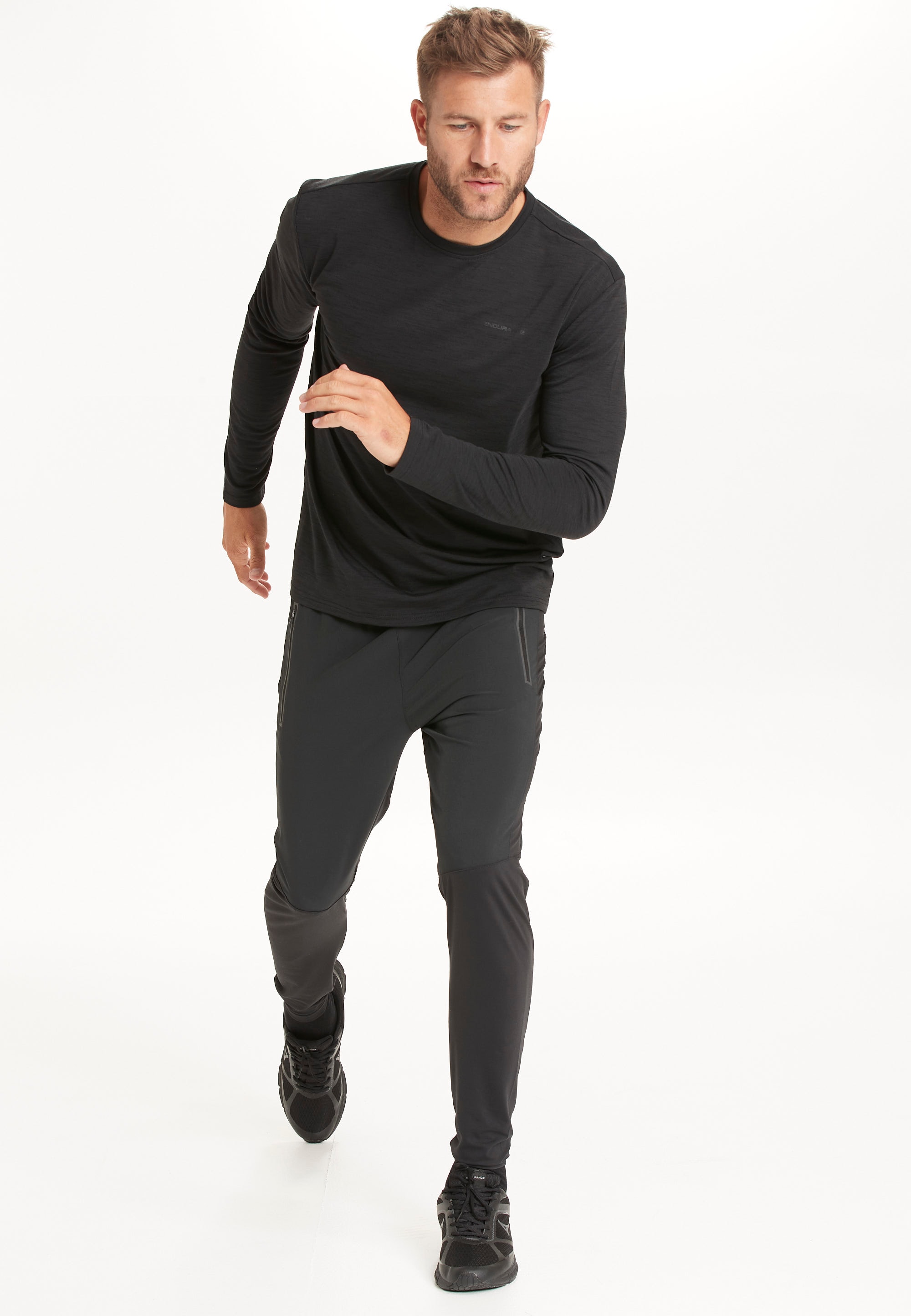 ENDURANCE Funktionsshirt "Peako" 1 Stk. tlg. aus schnelltrocknendem Funktio günstig online kaufen