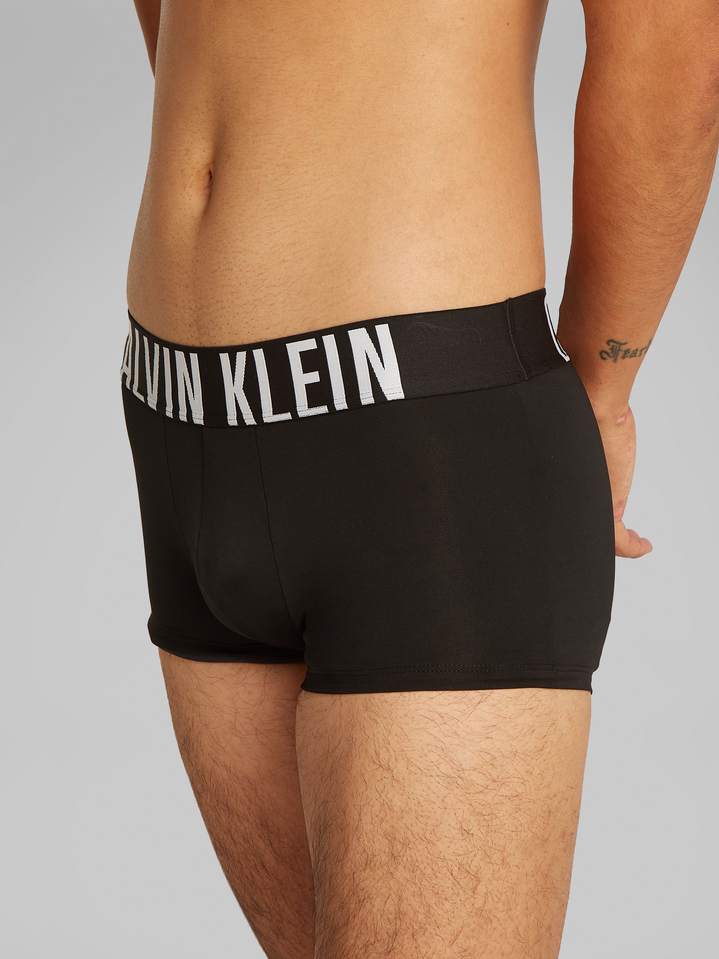 Calvin Klein Underwear Trunk »LOW RISE TRUNK 3PK«, (Packung, 3 St., 3er-Pack), mit Logobund
