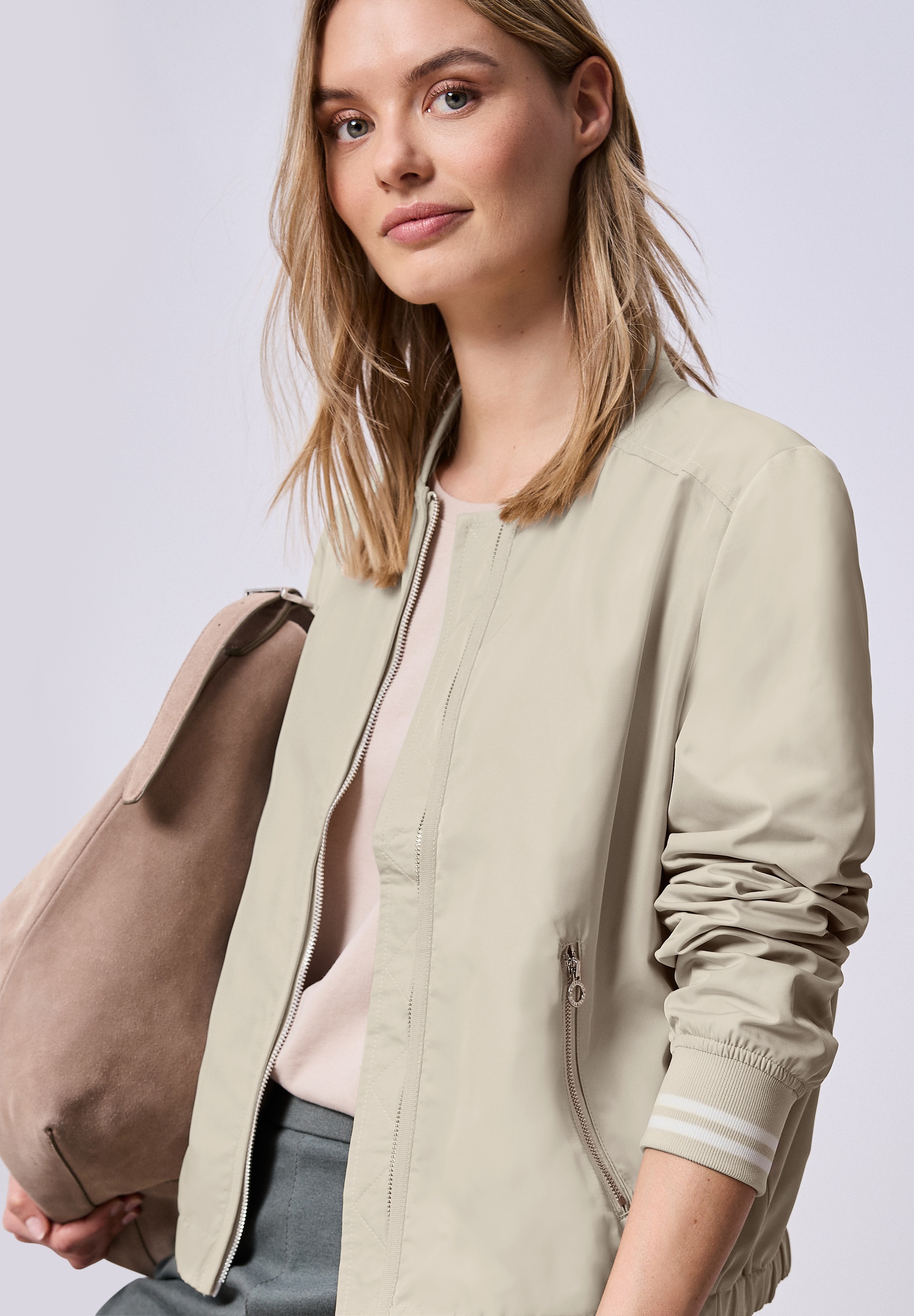 STREET ONE Blouson ohne Kapuze mit College-Style Details