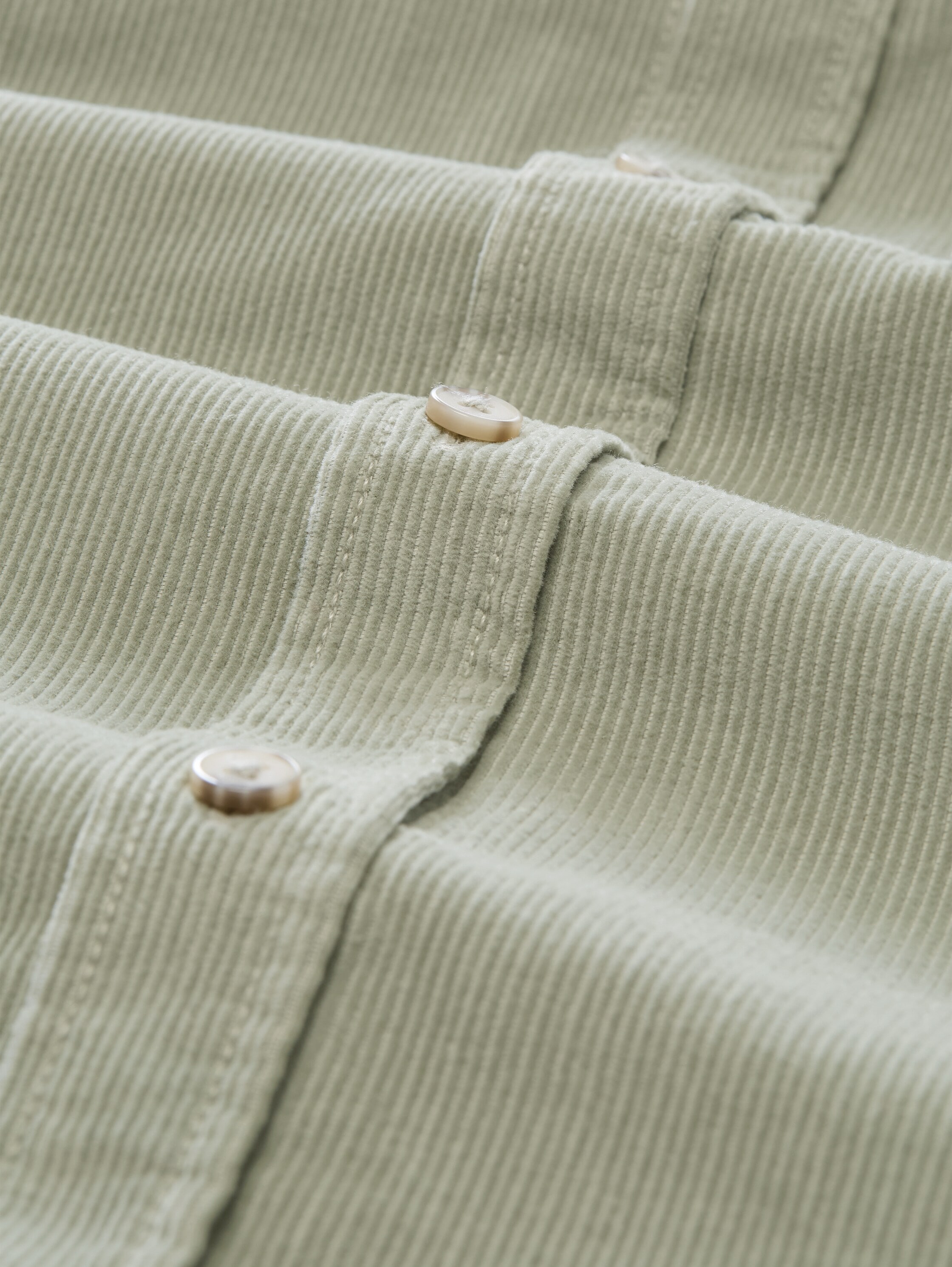 TOM TAILOR Langarmhemd aus weichem Cord / Knopfleiste