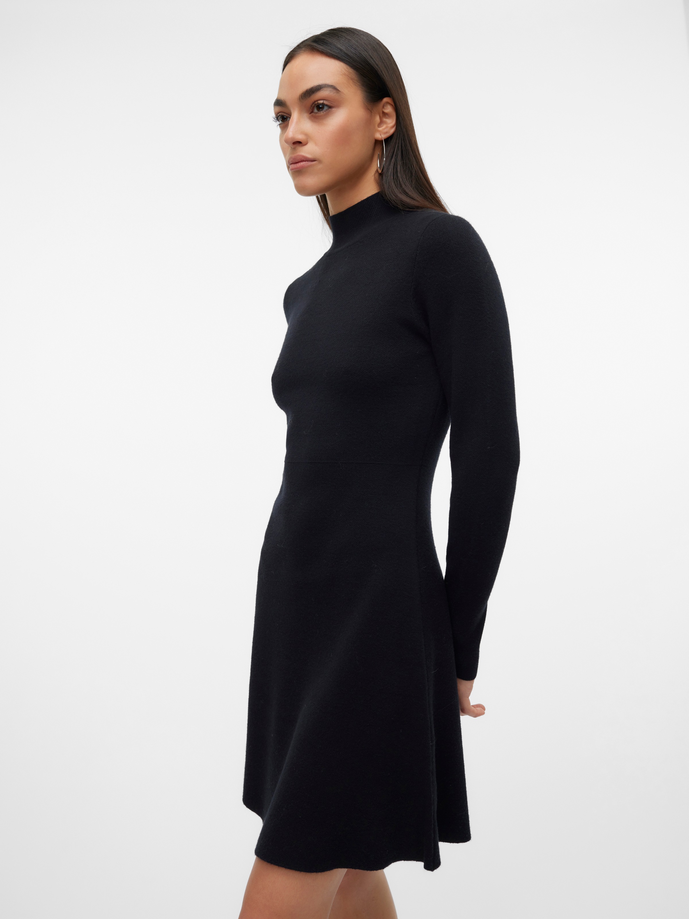 Vero Moda Strickkleid »VMGOLD LS HIGHNECK SKATER SHORT DRESS GA«
