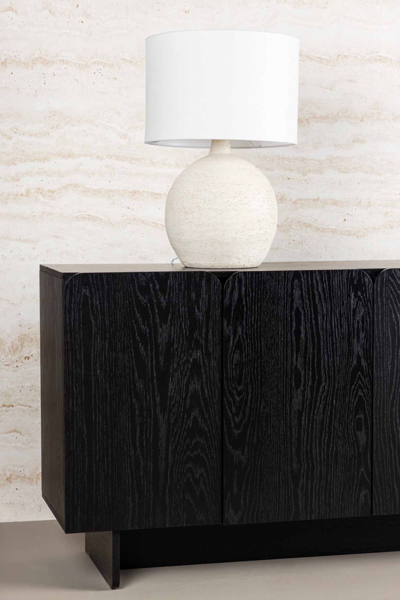 Venture Home Sideboard »Tyresö, Sideboard, klassisch, Breite 160 cm« Sideboard, Lackierung, geräumig, kultiviert, modern