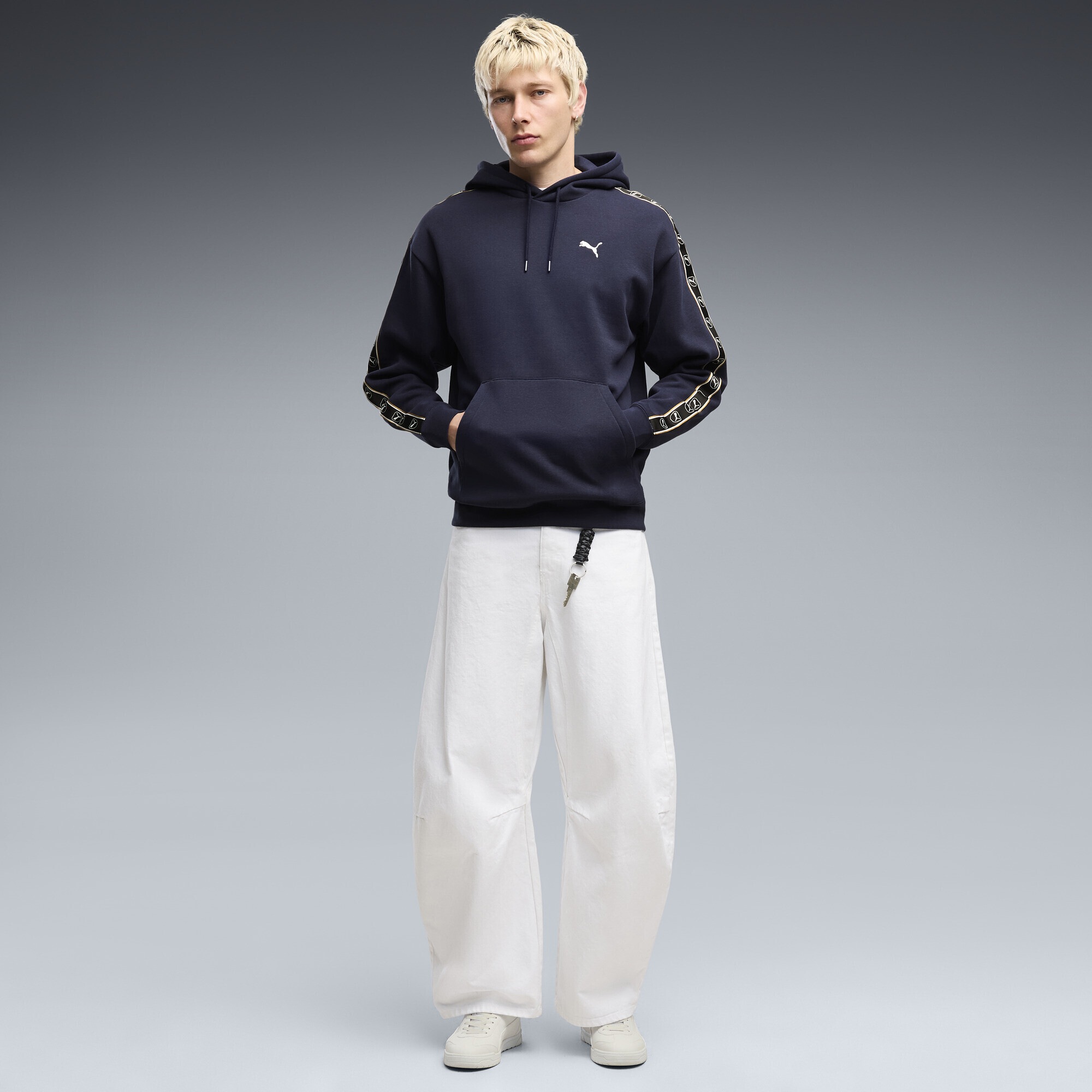 PUMA Hoodie »Essentials Elevated Tape Relaxed Hoodie Herren«
