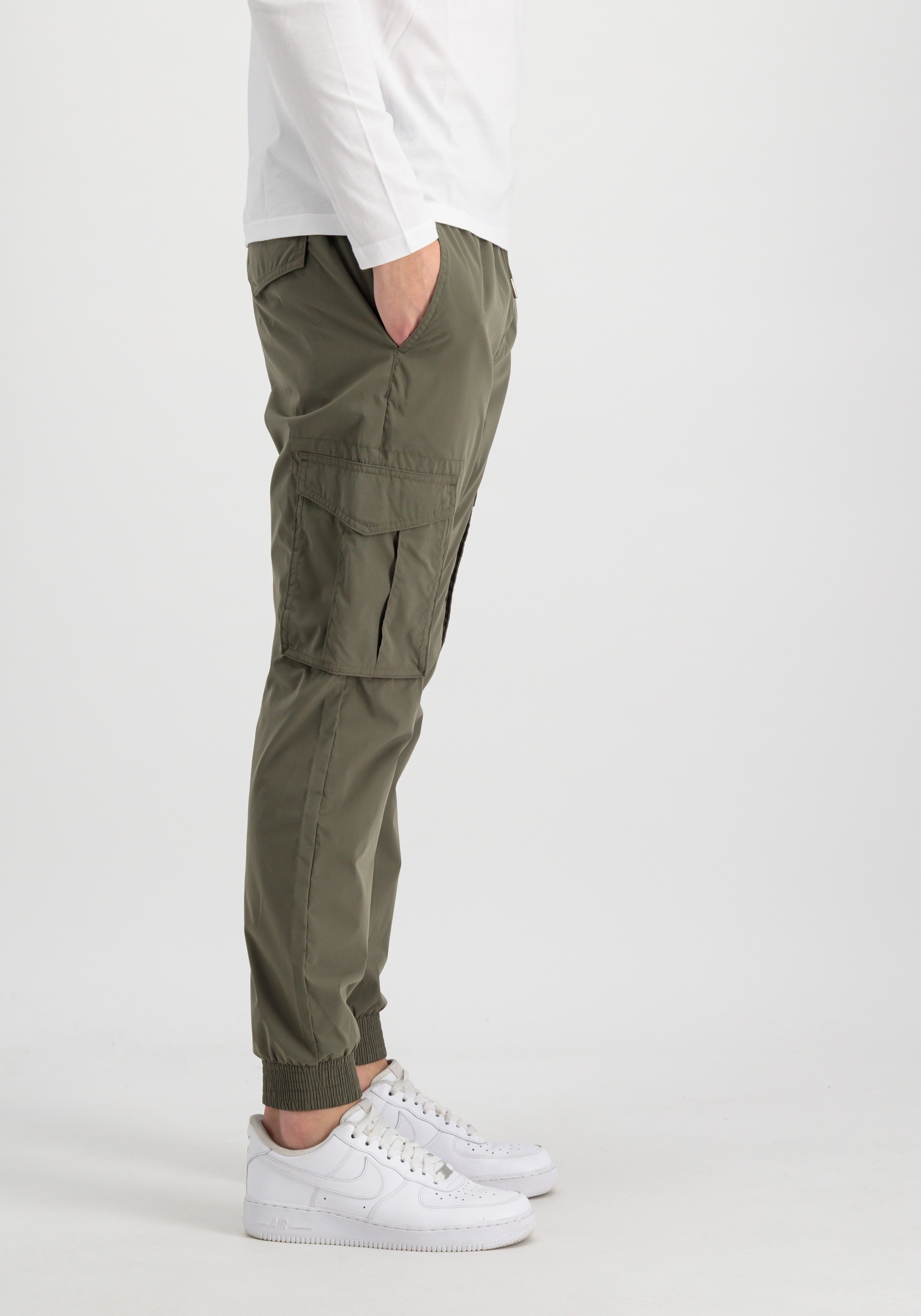 Thumbnail - Alpha Industries Jogginghose "Nylon Cargo Jogger"