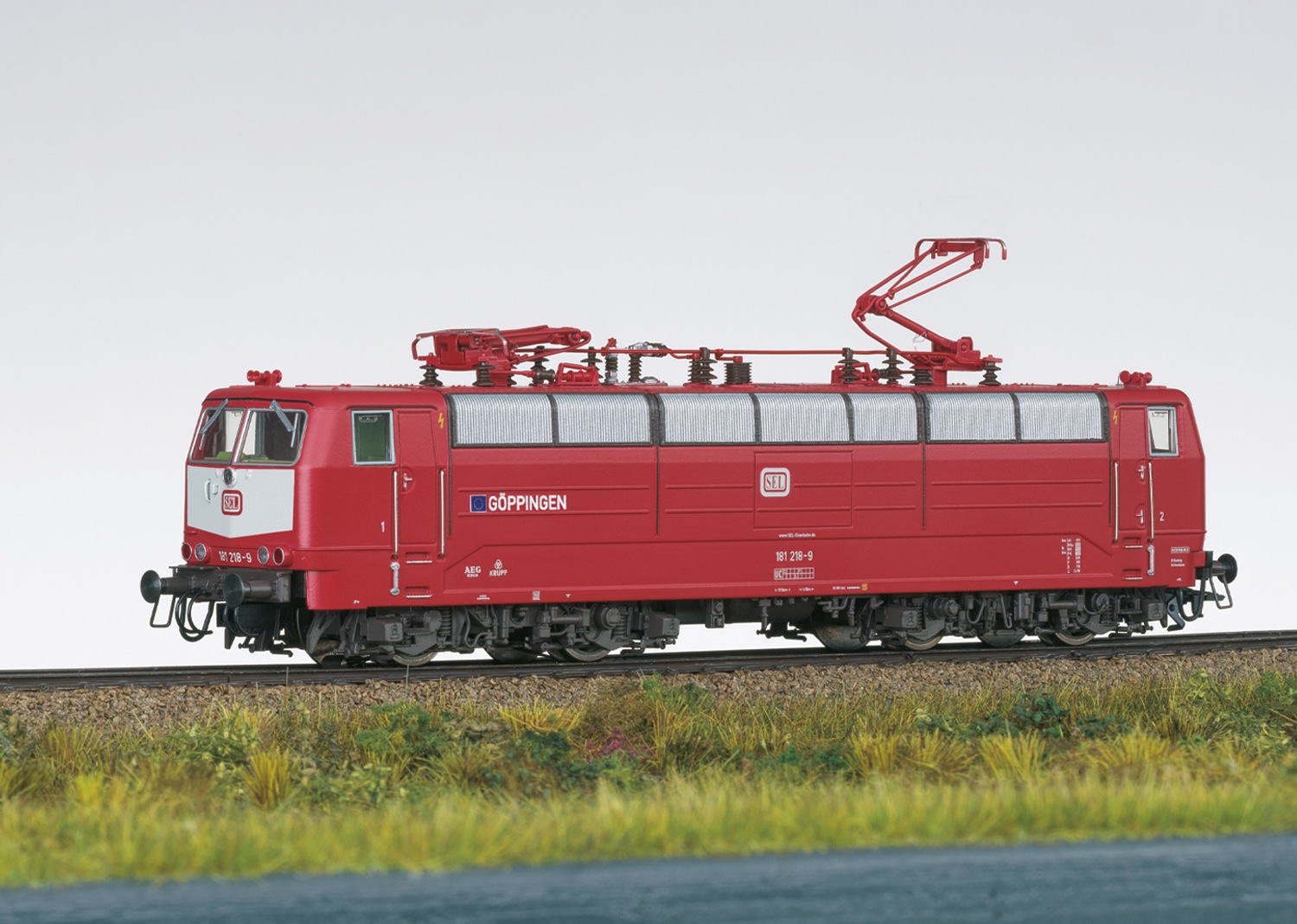 Märklin Elektrolokomotive »Baureihe 181.2 - 39587« mit Sound und Licht