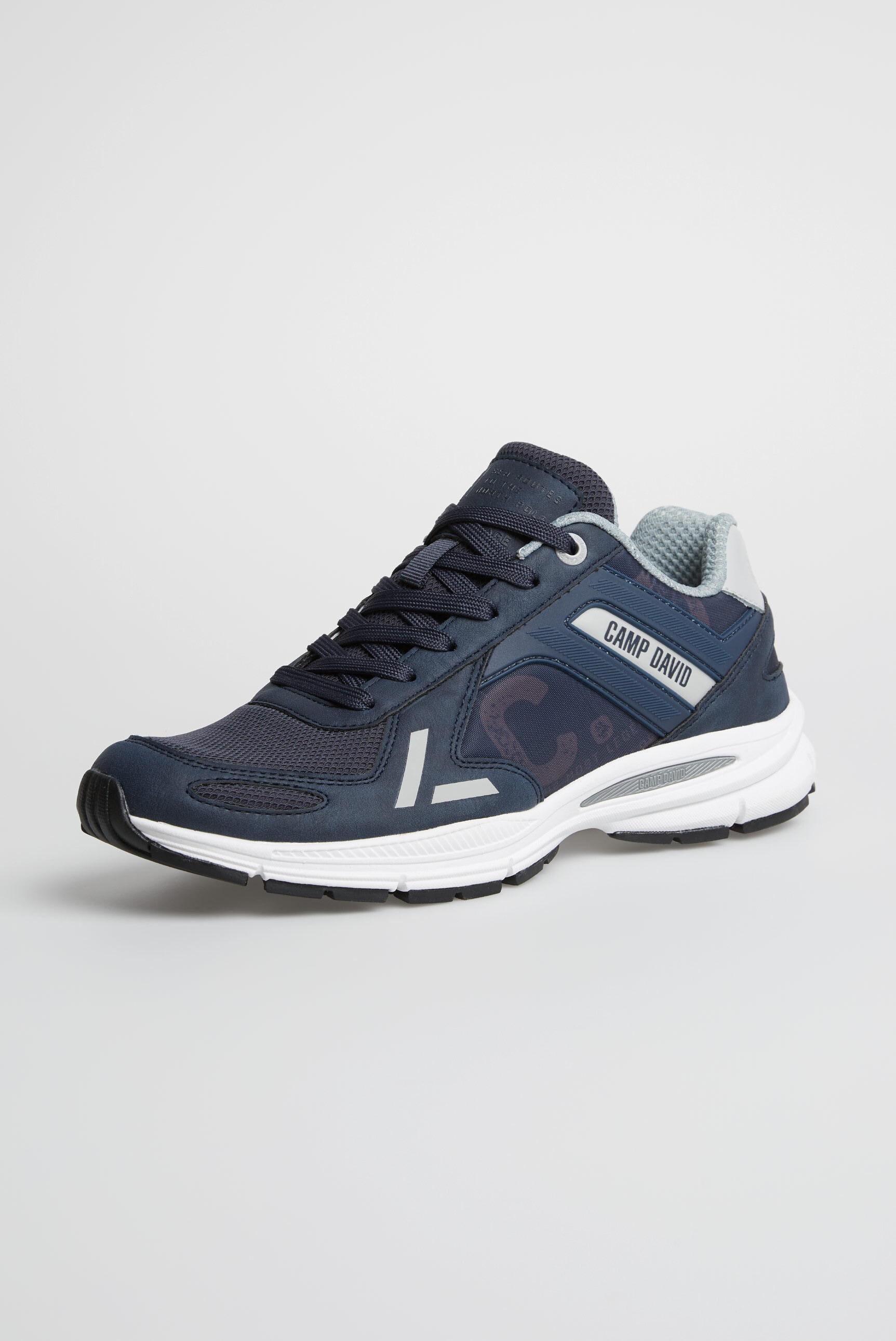 CAMP DAVID Sneaker, mit gepolstertem Einstieg