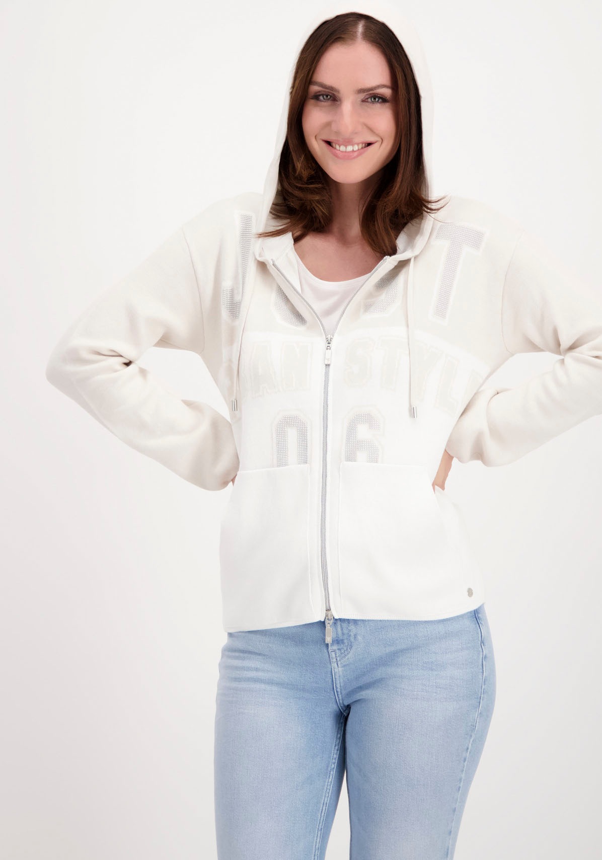Monari Strickjacke, mit Glitzersteinchen kaufen