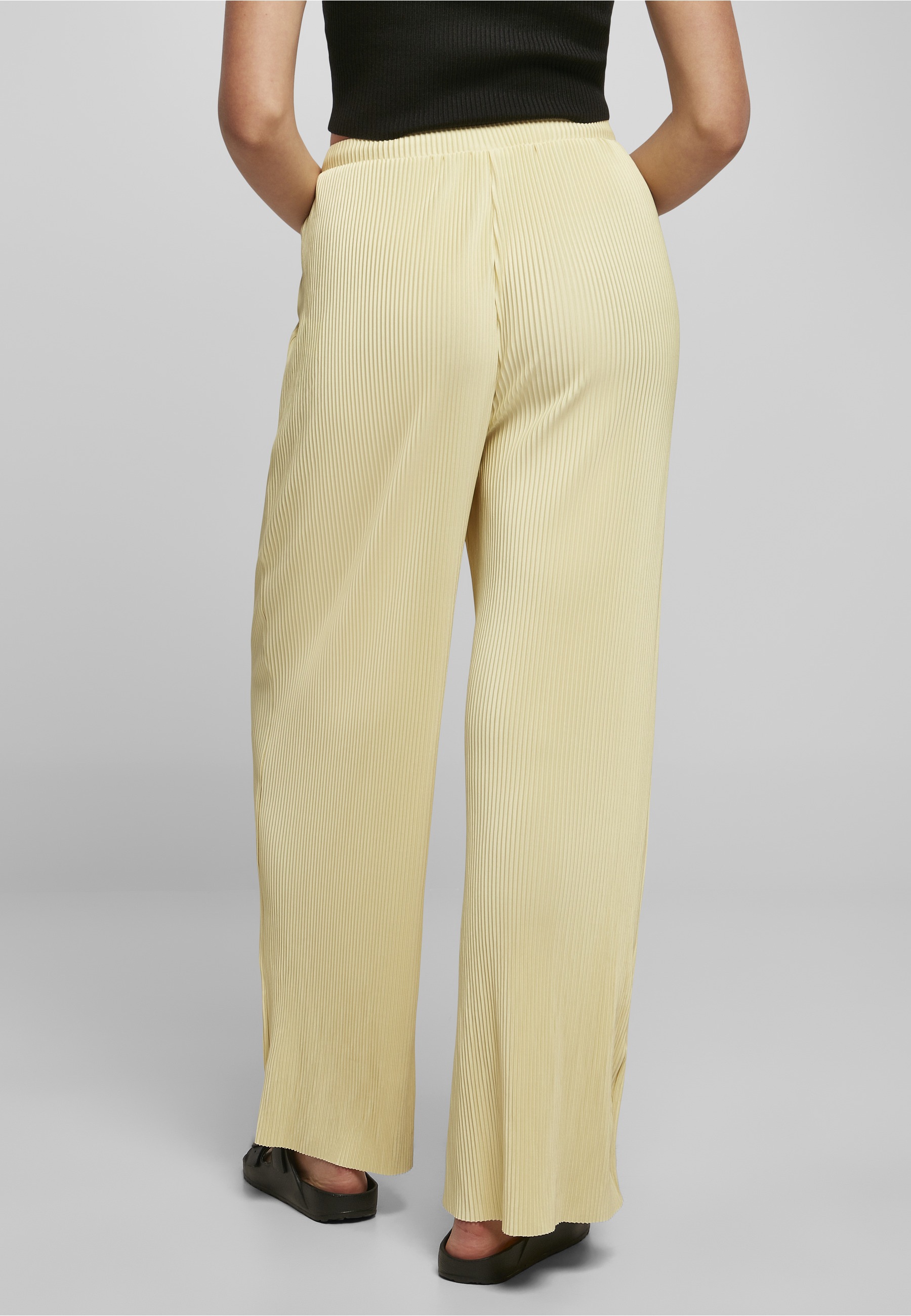 URBAN CLASSICS Stoffhose »Urban Classics Damen Ladies Plisse Pants«