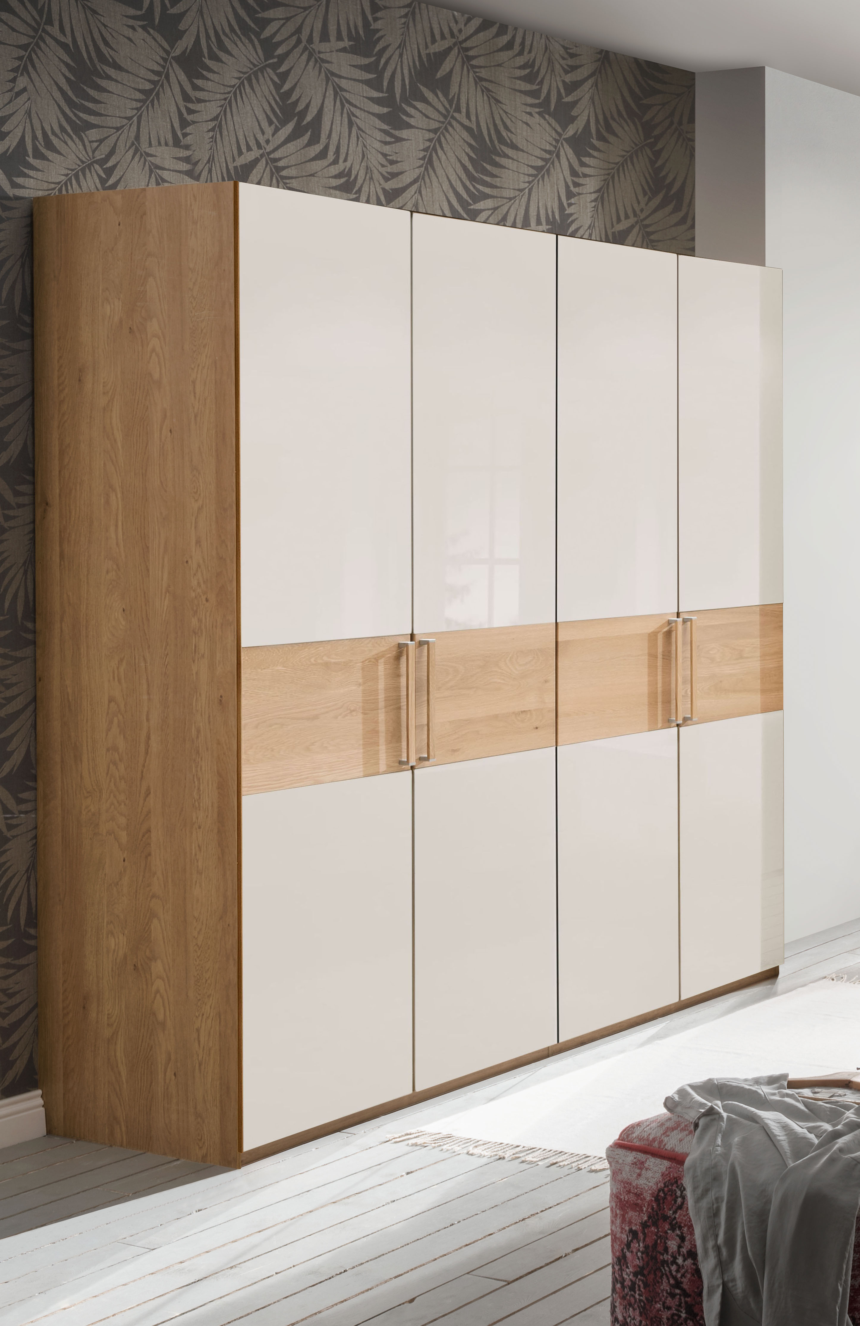WIEMANN Kleiderschrank "Kiruna" mit Champagnerglas