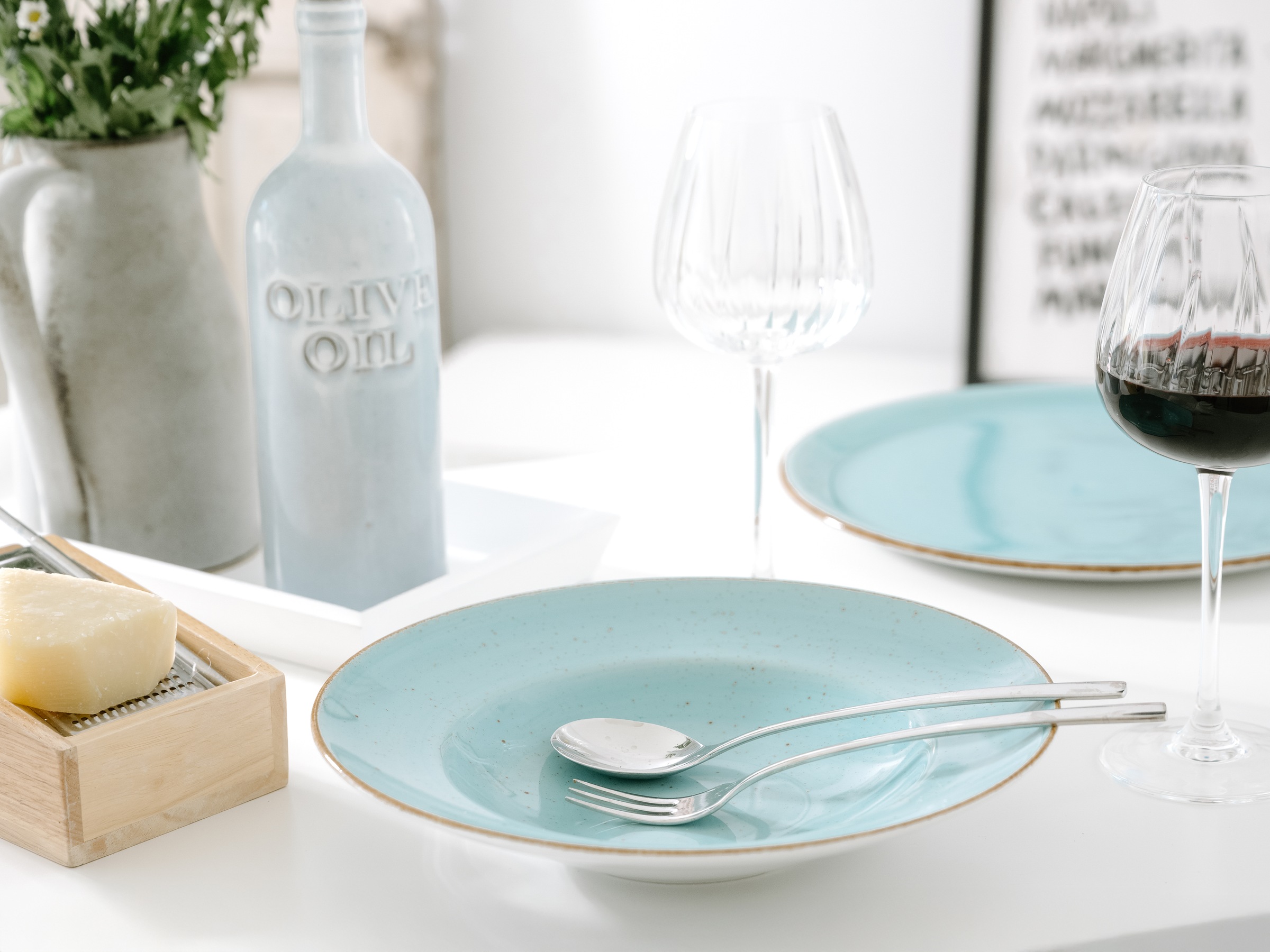 Pastateller CREATABLE "Vintage Nature, Pastateller 27 cm 4-tlg", blau (aqua), Ø:27cm, Porzellan, Speiseteller, Teller Set, Handgemalt, Gesprenkelt, Rustikales Außenband 3