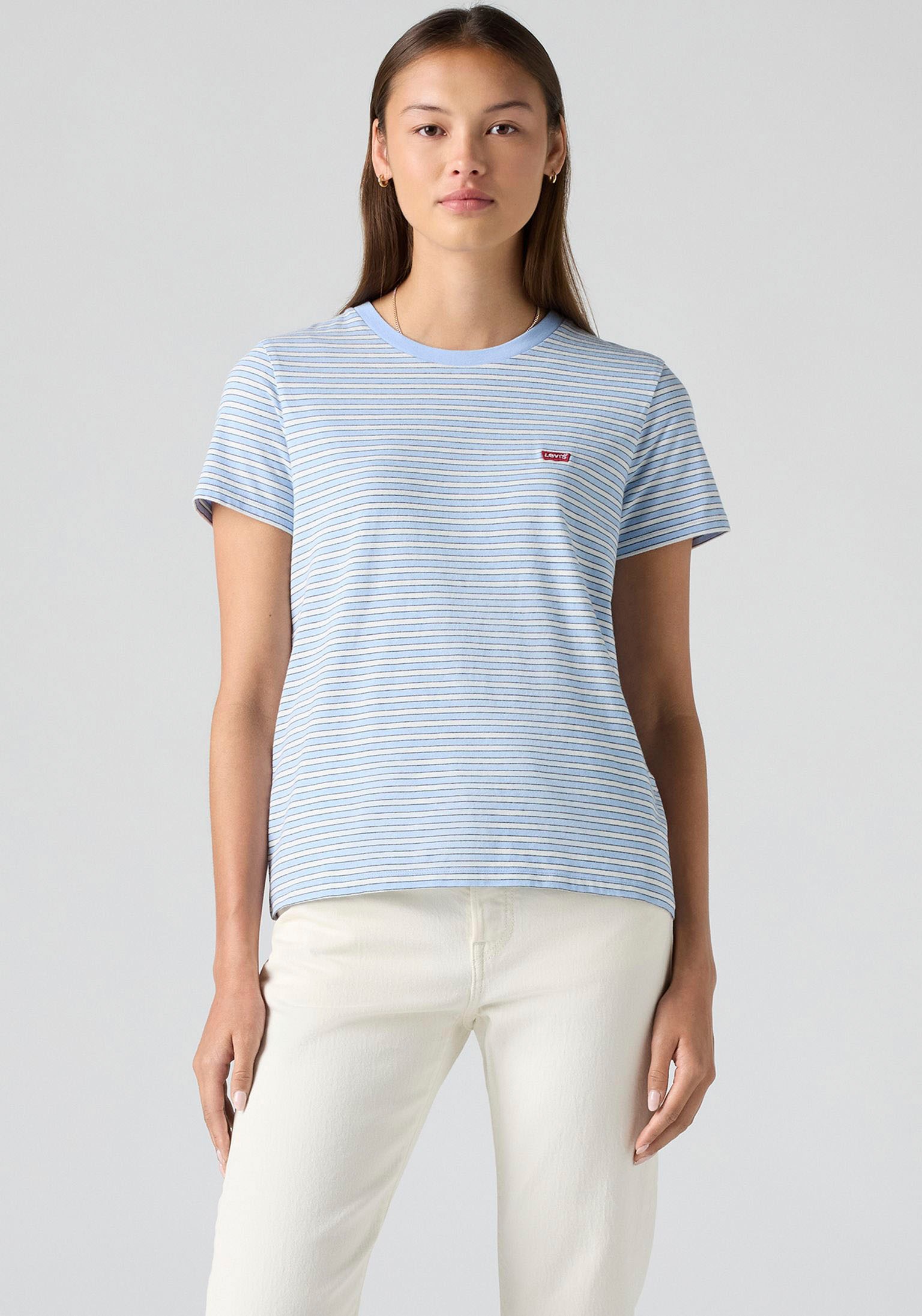 Levis T-Shirt "The perfect Tee", mit kleiner Logo-Stickerei günstig online kaufen