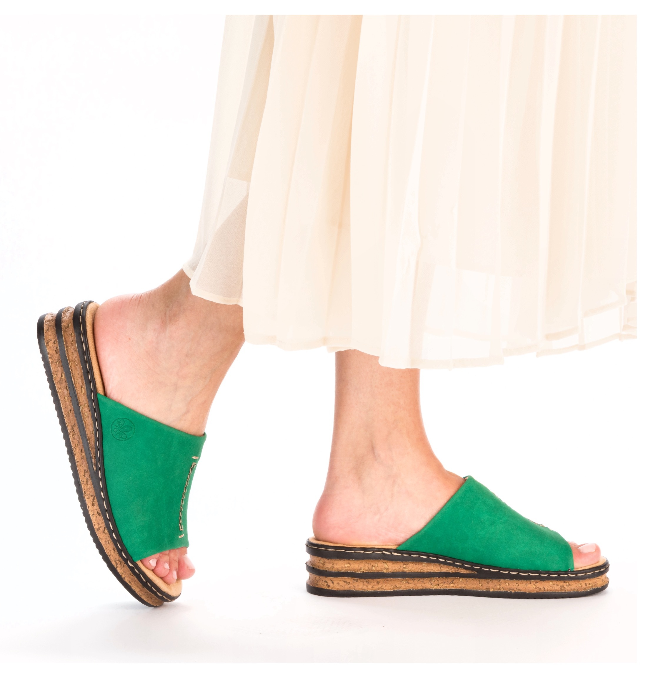 Rieker Pantolette Keilabsatz, Sommerschuh, modische Keilsohle günstig online kaufen