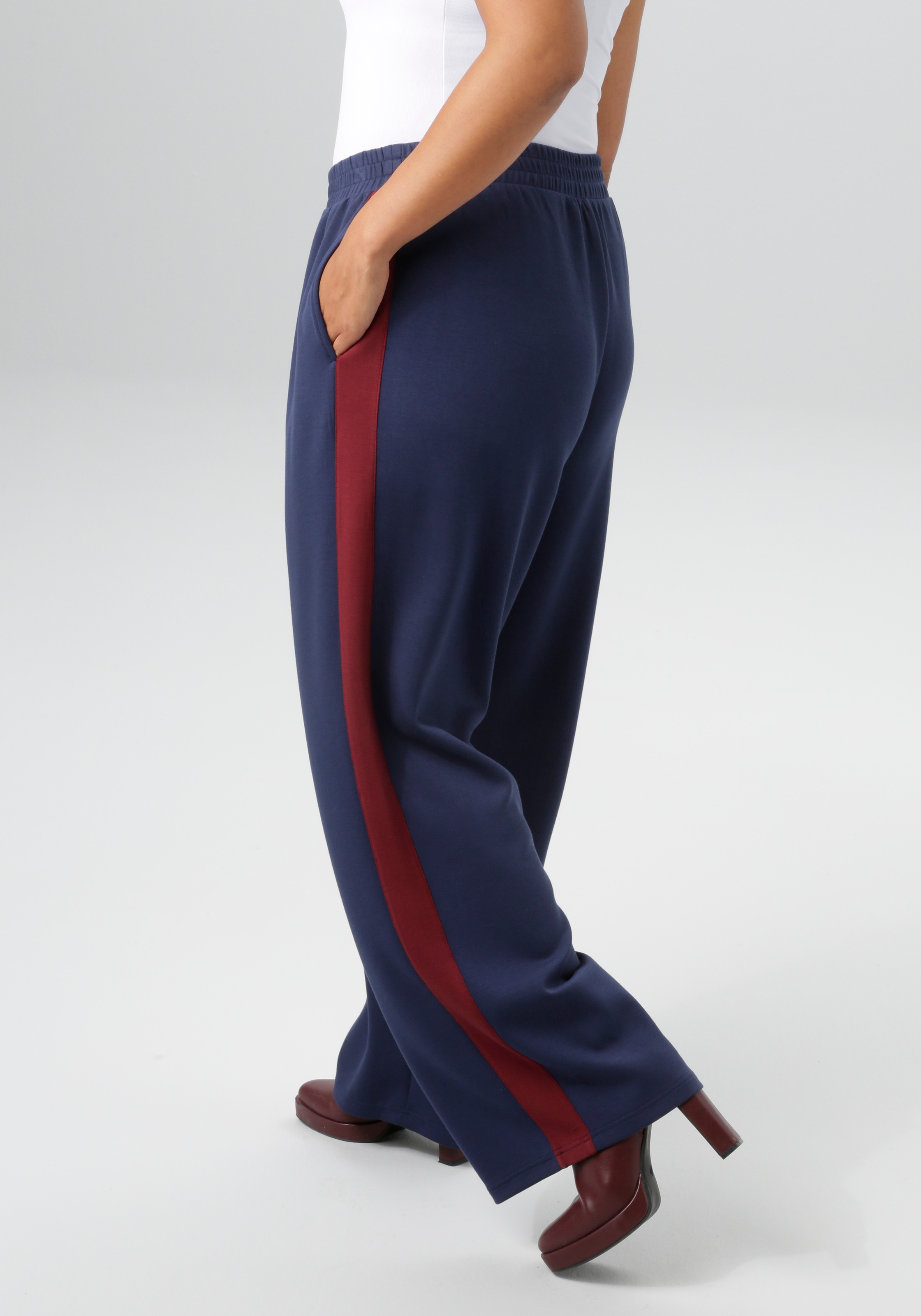 Aniston PLUS Sweathose aus super weichen, elastischen Jersey-Qualität günstig online kaufen