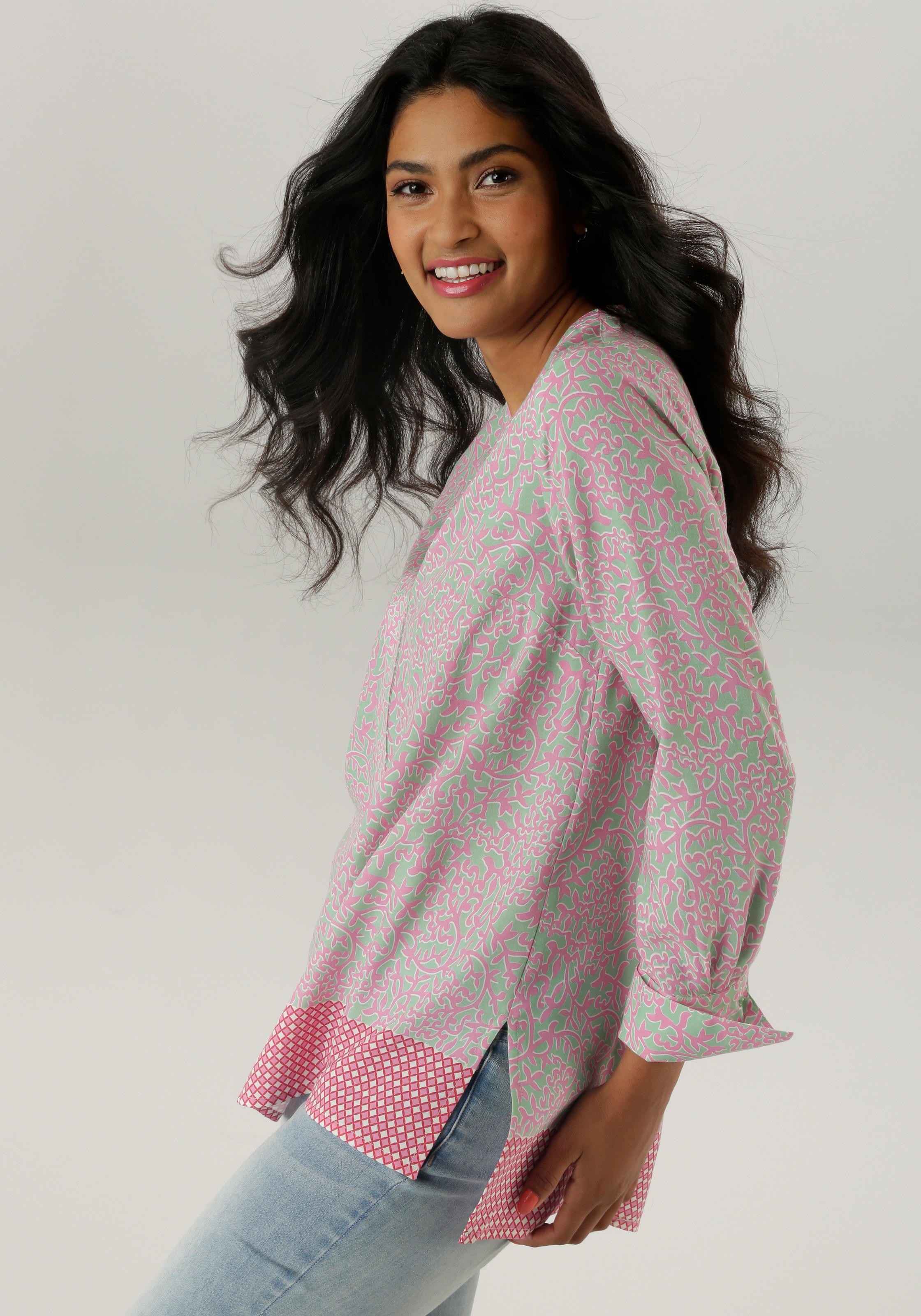 Aniston SELECTED Longbluse, mit Rankenmusterung und Bordürendruck am Saum - NEUE KOLLEKTION