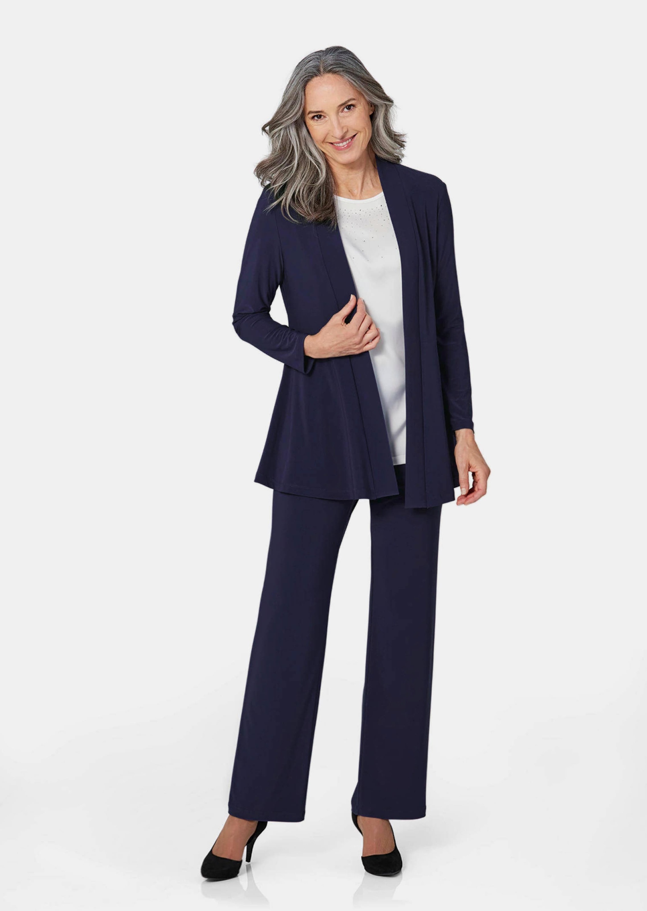 Sweatjacke GOLDNER "Leichte Shirtjacke lila mit Stretch", Damen, Gr. 50, blau (marine), Obermaterial: 95% Polyester PES. 5% Elasthan EL., festlich, normal, Tubular, Sweatjacken Sweatjacke, Mit Teilungsnaht hinten für eine elegante Weite 3