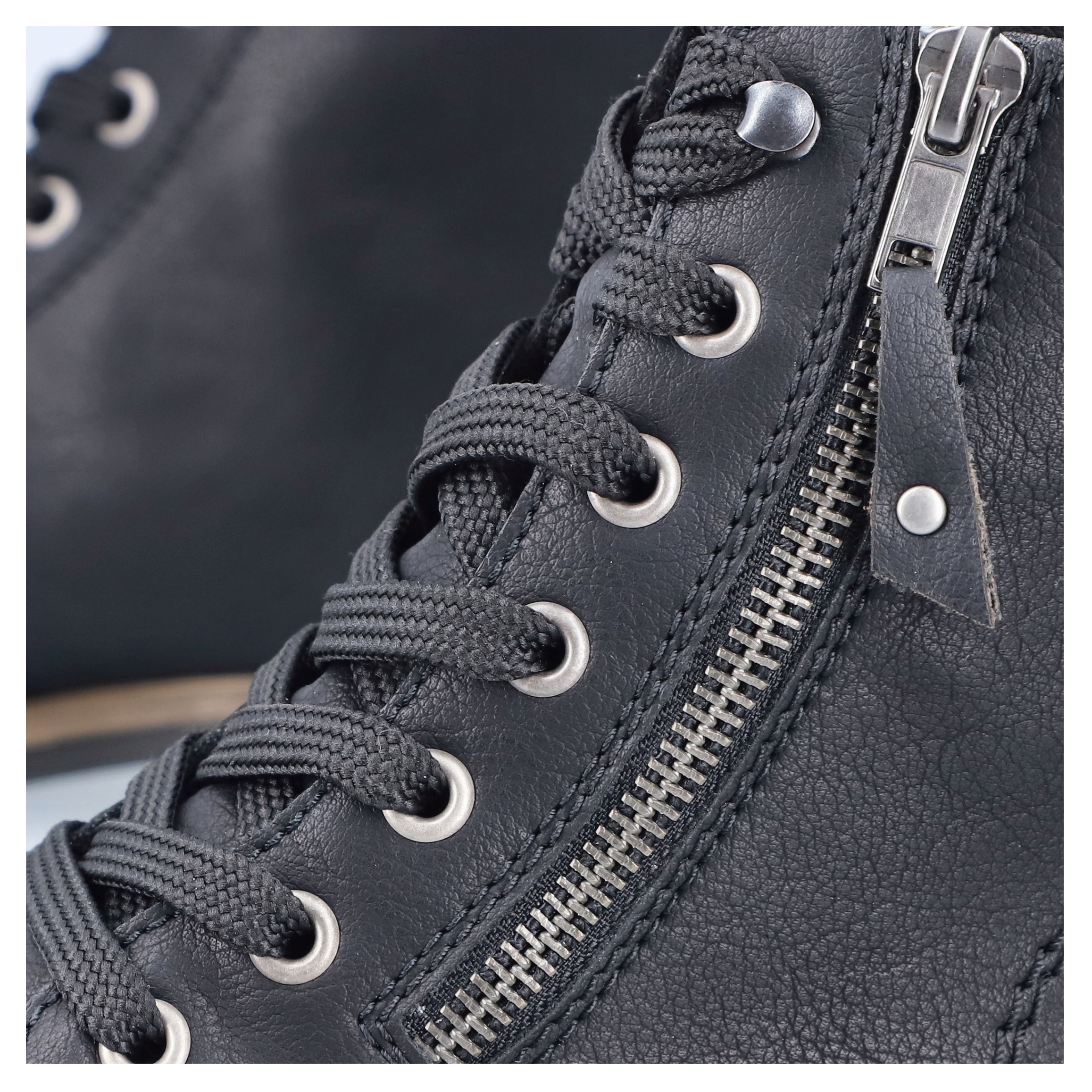 Rieker Schnürstiefelette, Schnürboots, Blockabsatz, in klassischer Form