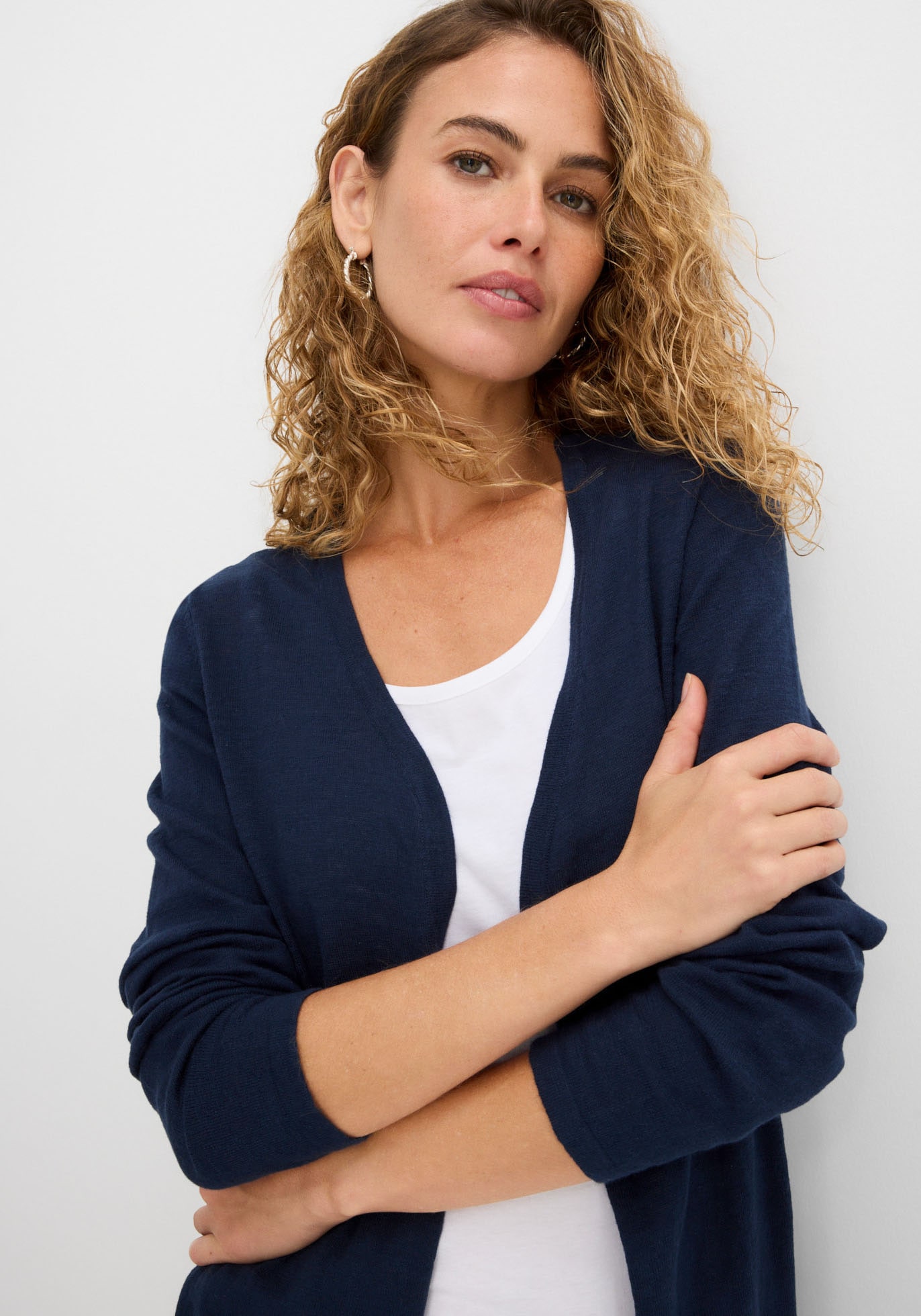 bonprix Strickjacke lockere Passform, Slub-Strick, Casual Stil, aus Baumwolle