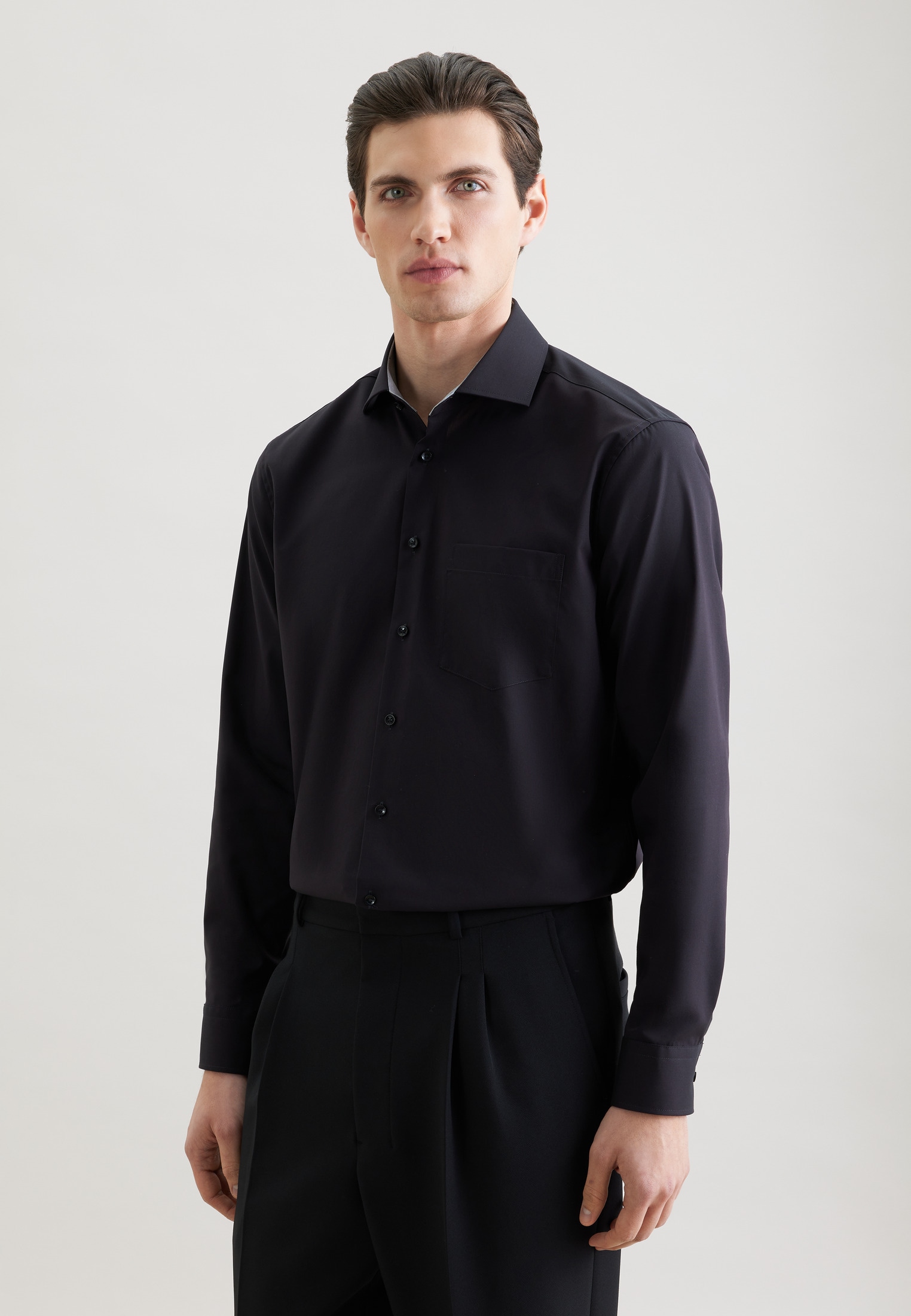 Businesshemd SEIDENSTICKER "Regular", Herren, Gr. XXL45, normale Ärmellängen, schwarz, 100% Baumwolle, unifarben, regular fit, 2-Knopf-Manschette, Hemden, Regular 1/1 Kentkragen