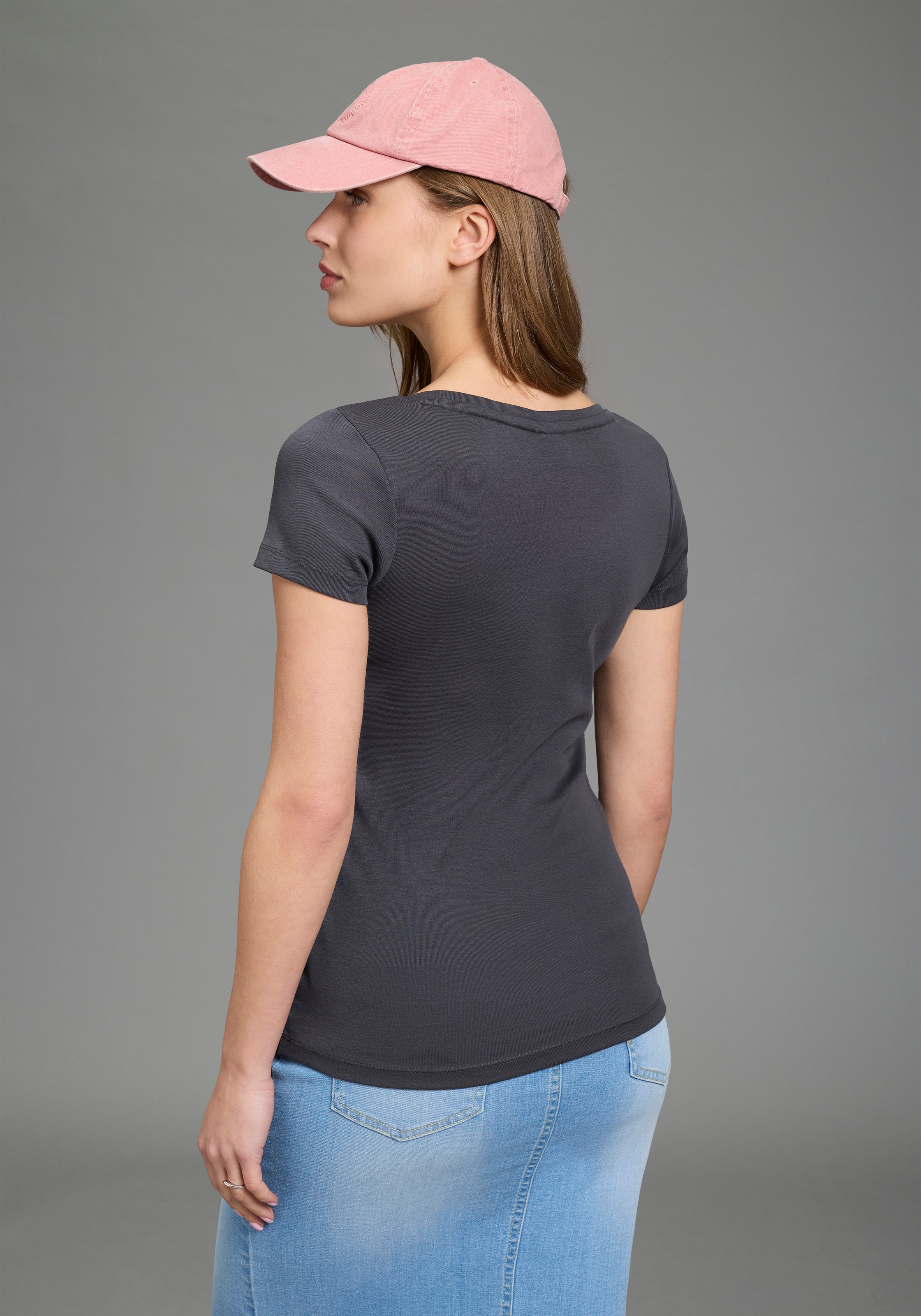 KangaROOS T-Shirt Kurzarm, körpernahe Passform, aus Rippware günstig online kaufen