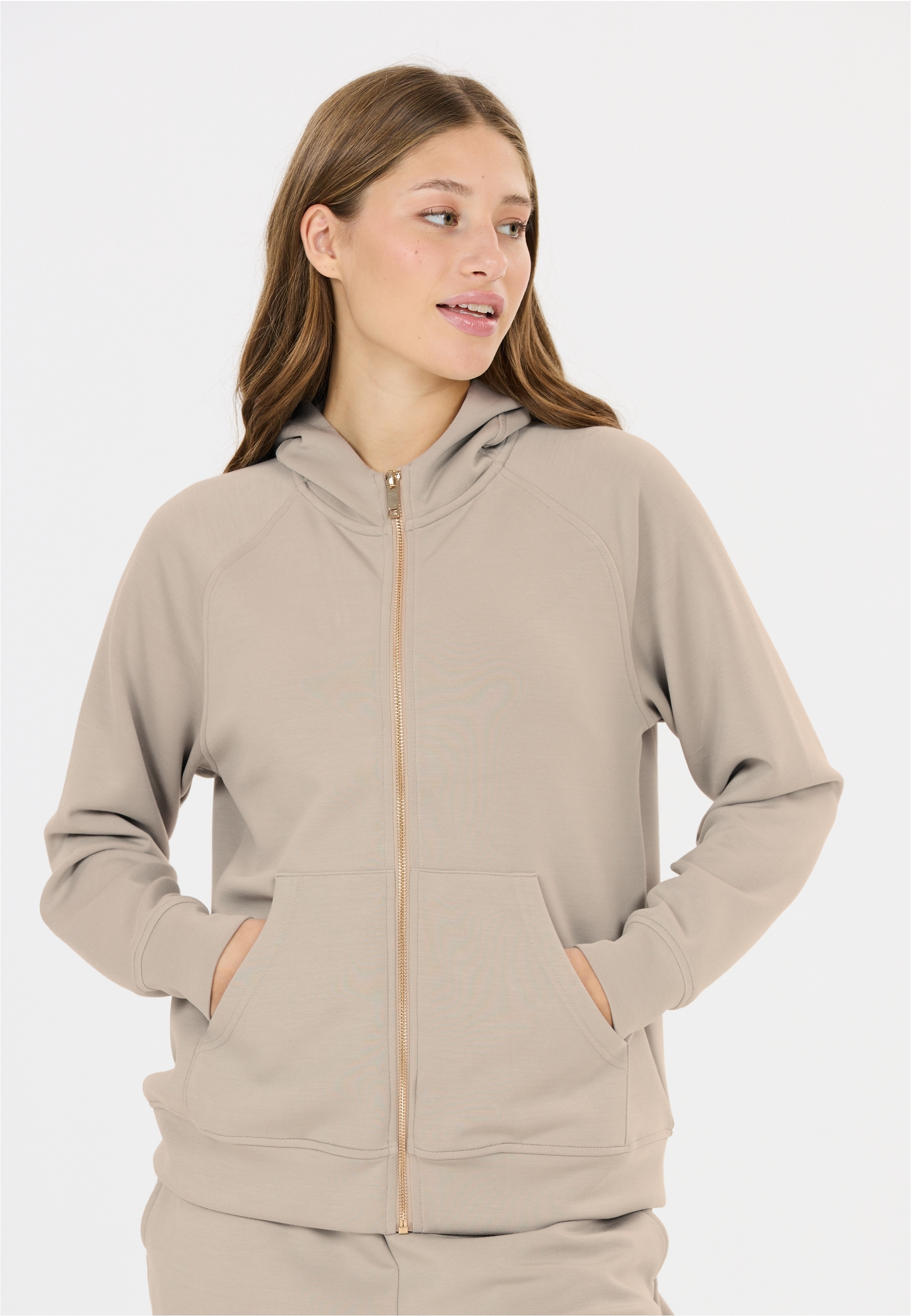 ATHLECIA "Jacey", in klassischem Design mit Kapuze