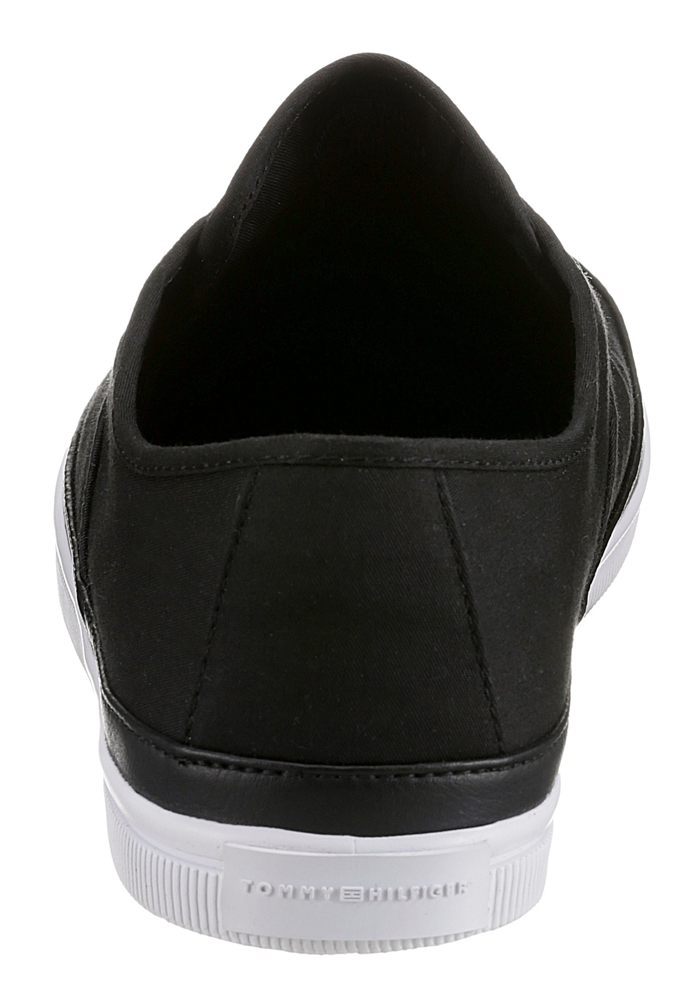 Tommy Hilfiger Sneaker »ESSENTIAL KESHA LACE SNEAKER«, gestickter Logoflagge, E-Weite, Freizeitschuh, Halbschuh, Schnürschuh