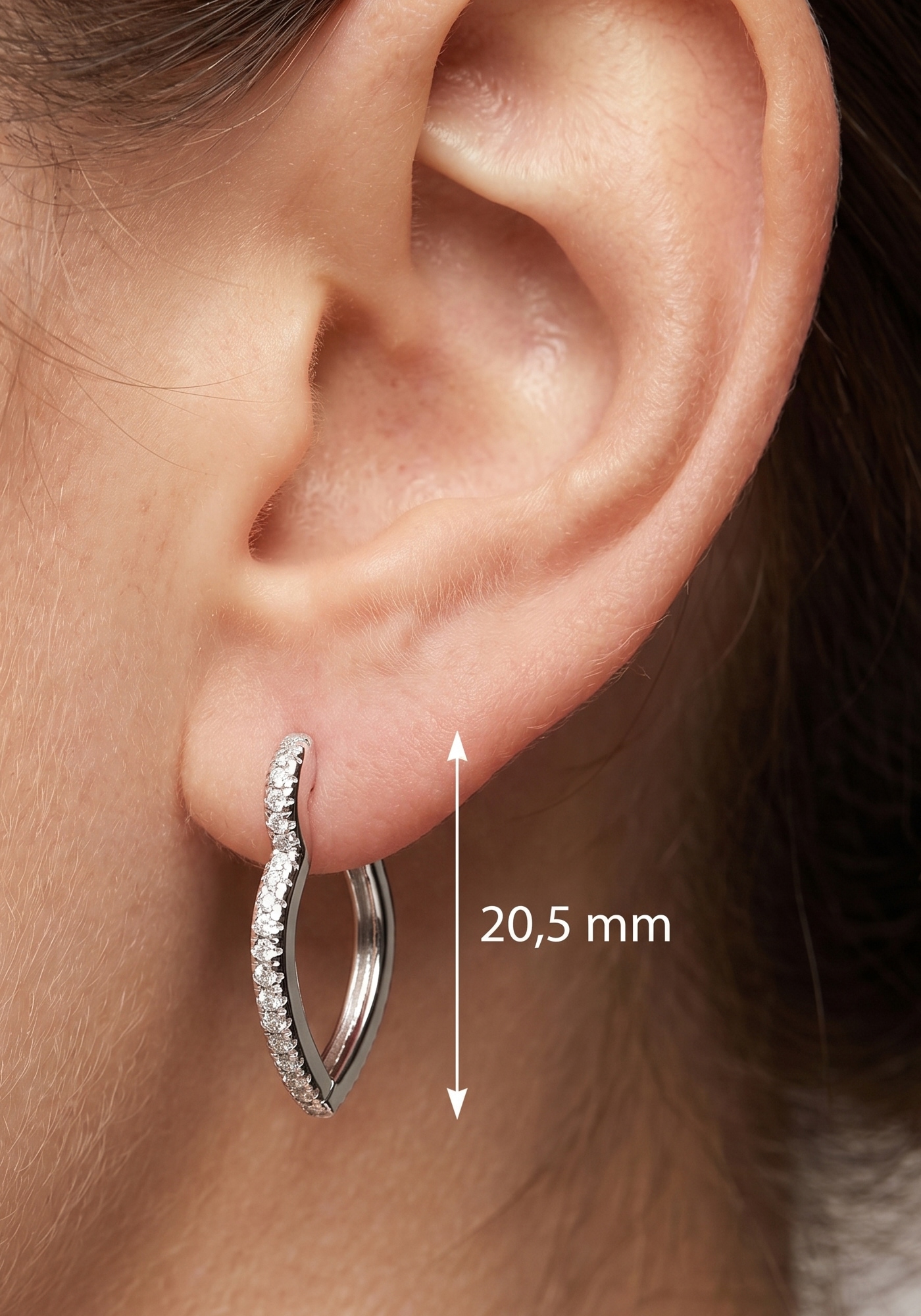 JOBO Paar Creolen »Ohrringe spitz 20 mm mit 40 Zirkonia« 925 Silber rhodiniert oder vergoldet