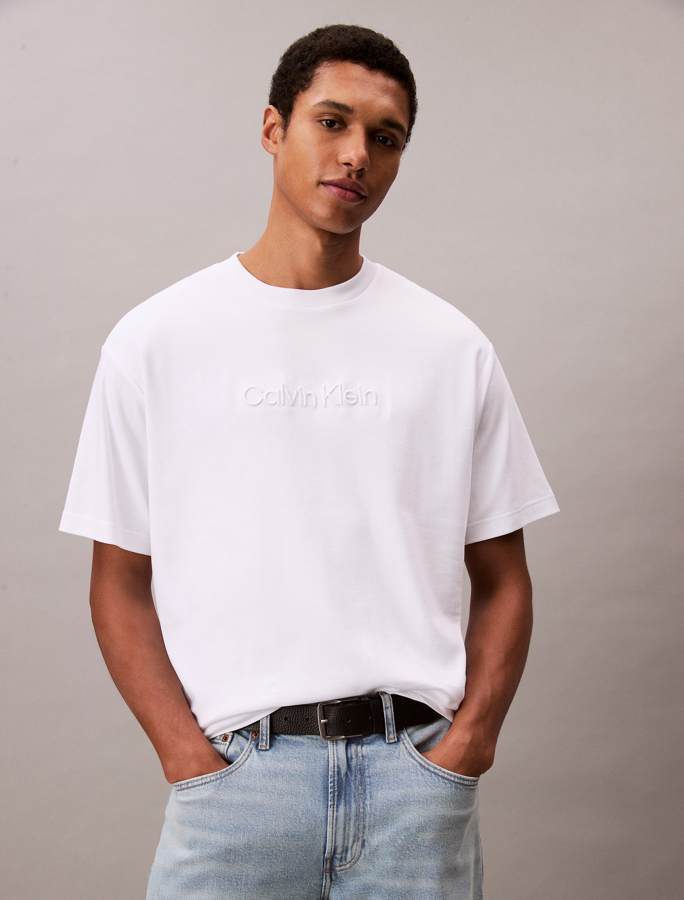 Calvin Klein T-Shirt "A - Rel Fashion Logo Tee", Mit Rundhalsausschnitt günstig online kaufen