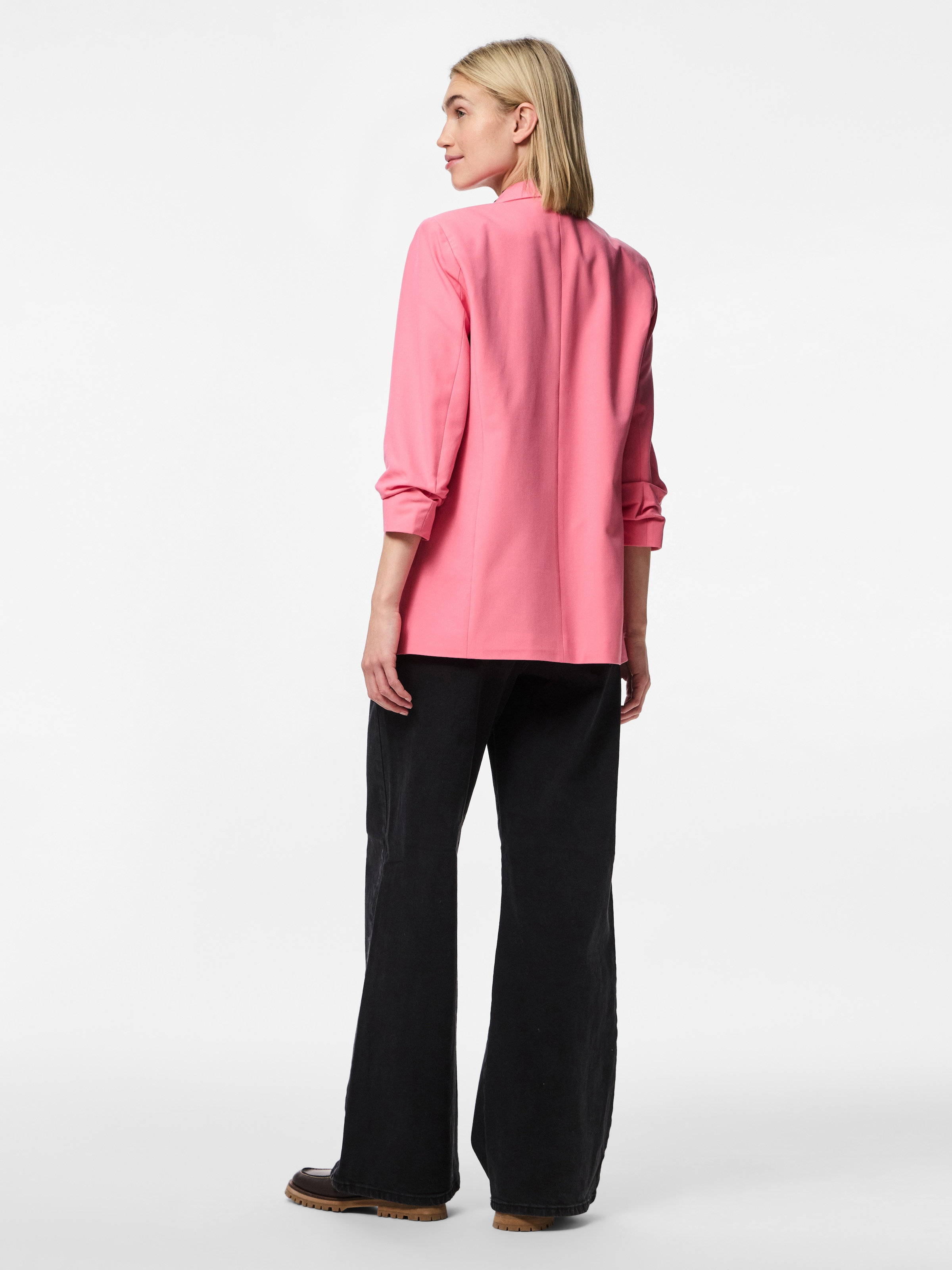 pieces Blusenblazer »PCBOSELLA 3/4 BLAZER NOOS«, mit Faltendetail am Ärmel