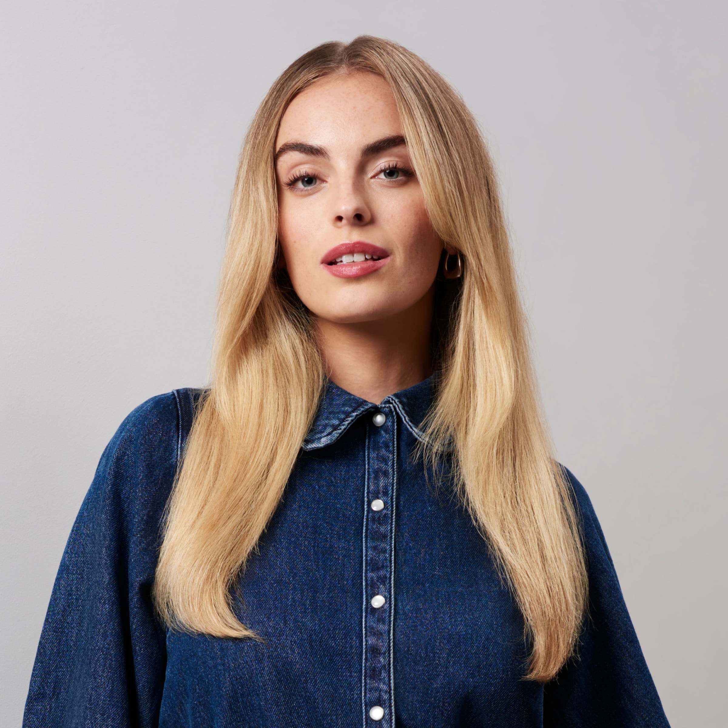 BaByliss Warmluftbürste »Big Hair Dual Warmluftbürste rotierend,  AS952E« 2 Aufsätze Rotierender Rundbürstenföhn mit Ionen, 2 Aufsätze für Volumen, 650 W