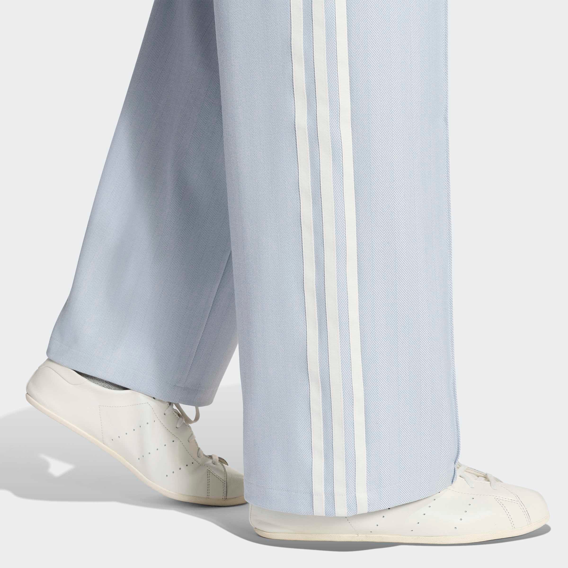 adidas Originals Sporthose »CLASSIC TP«  lange Hose, normal-weite Passform